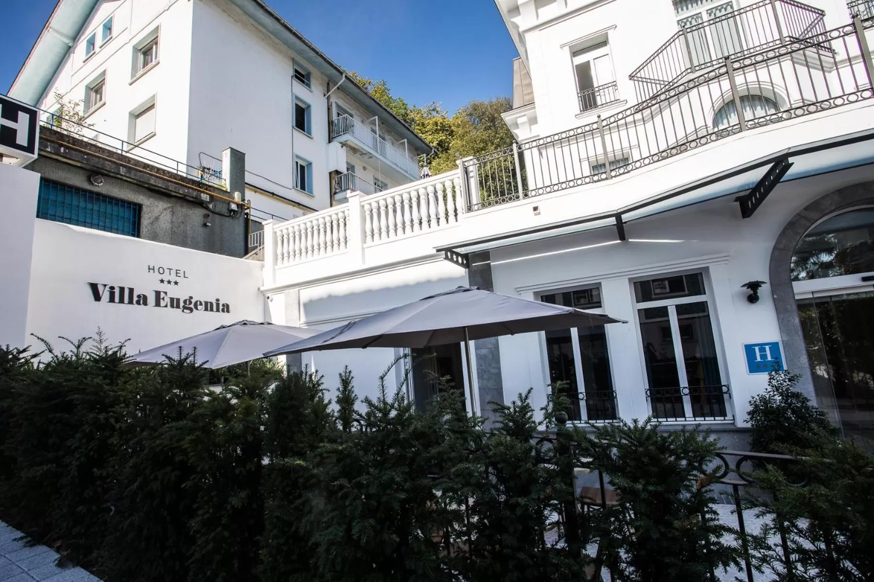 Facade/entrance, Property Building in Villa Eugenia Boutique Hotel