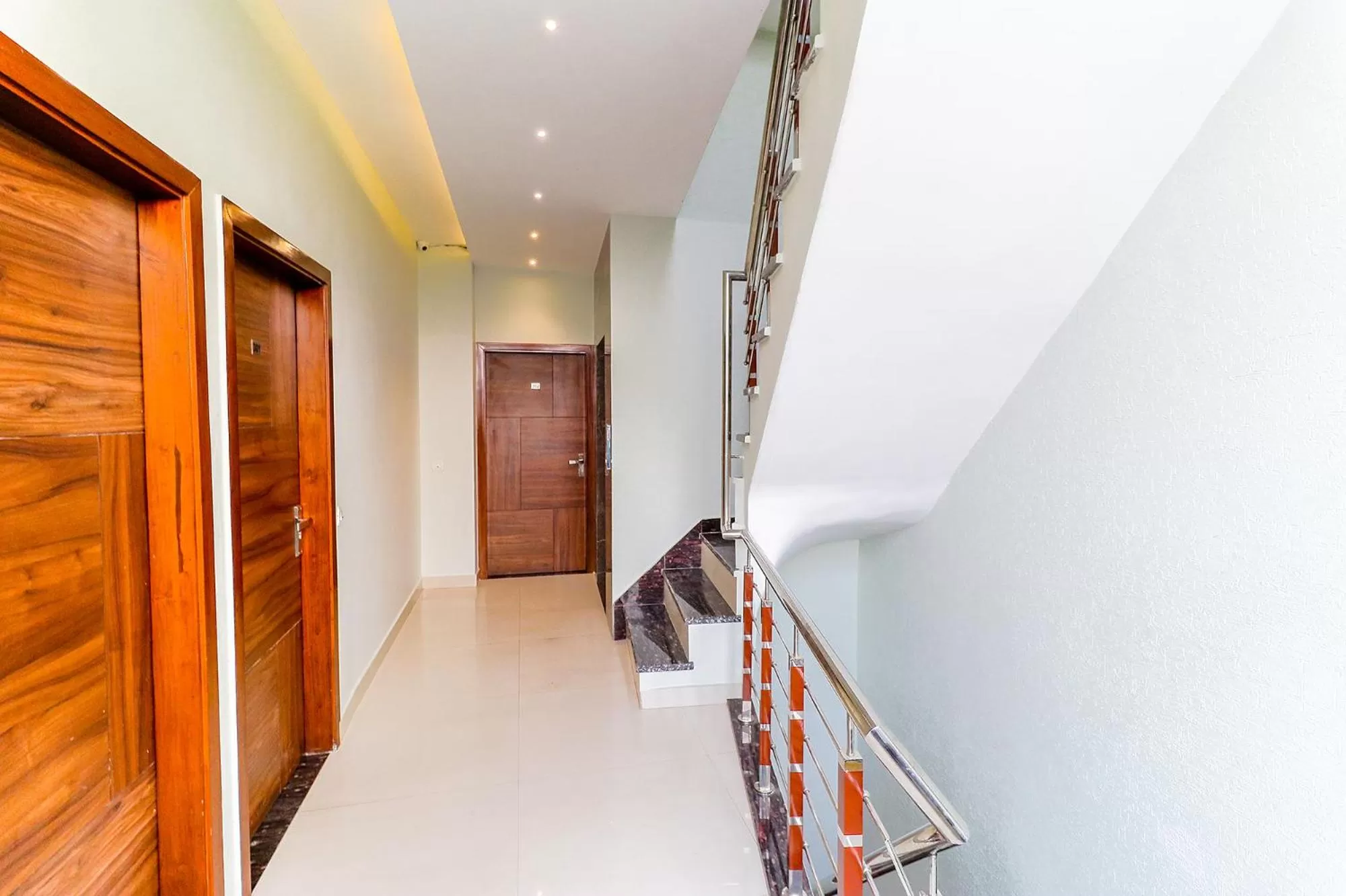 Lobby or reception in FabHotel Golden Velvet