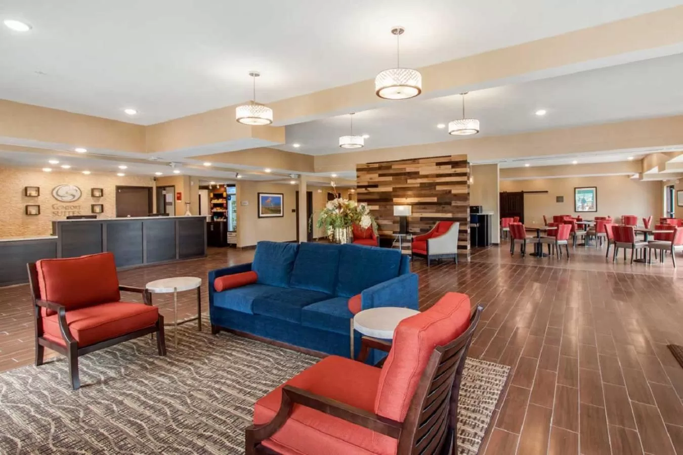 Lobby or reception in Comfort Suites