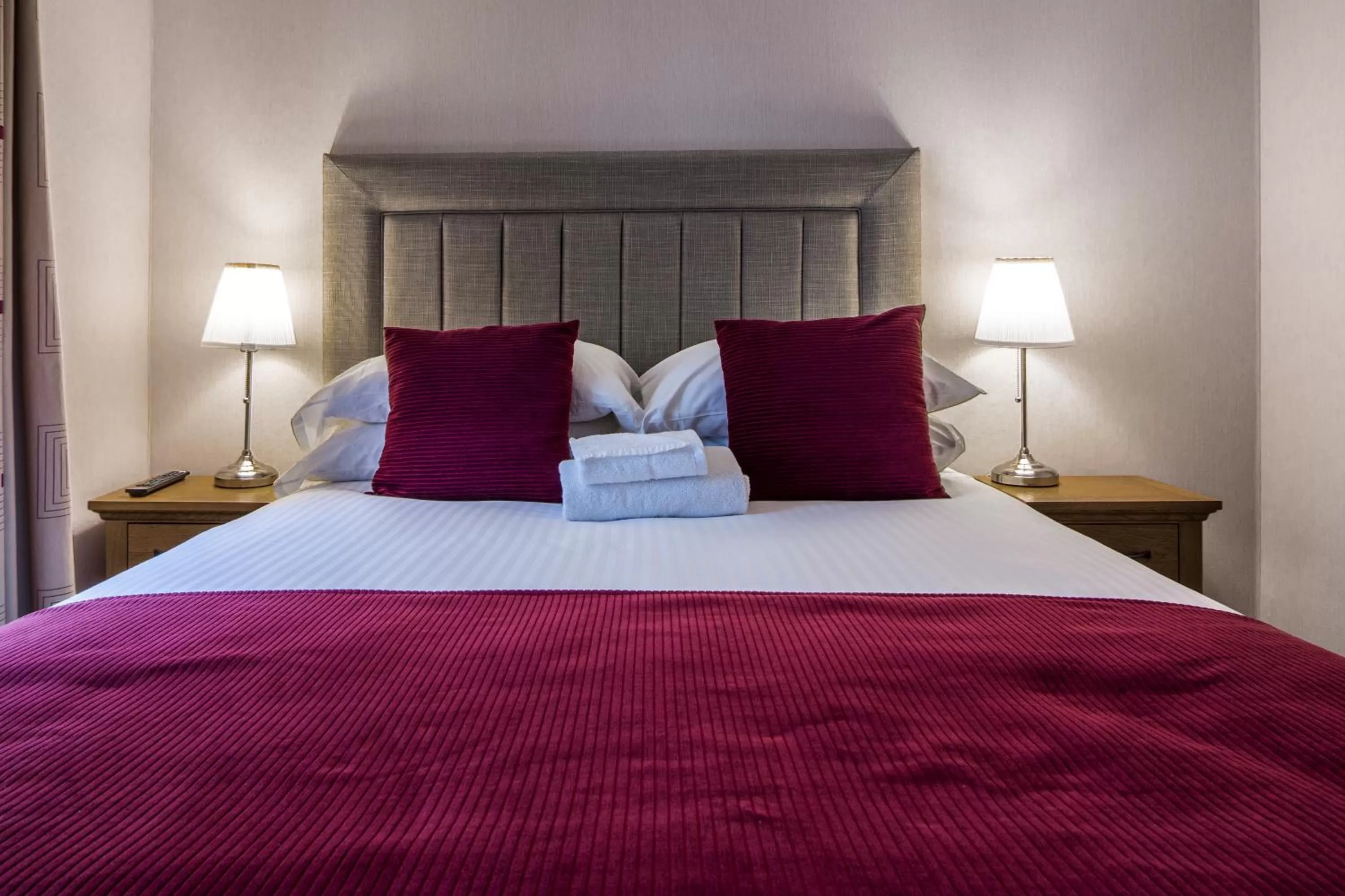 Bedroom, Bed in The Knight Residence by Mansley