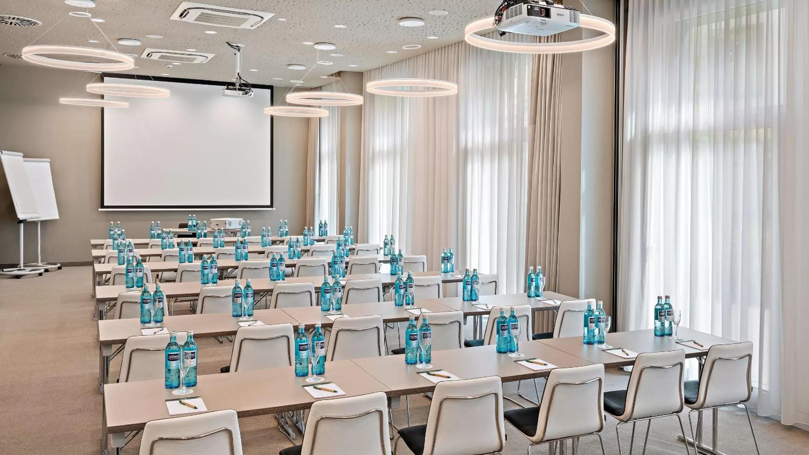 Meeting/conference room in Hey Lou Hotel Monheim am Rhein
