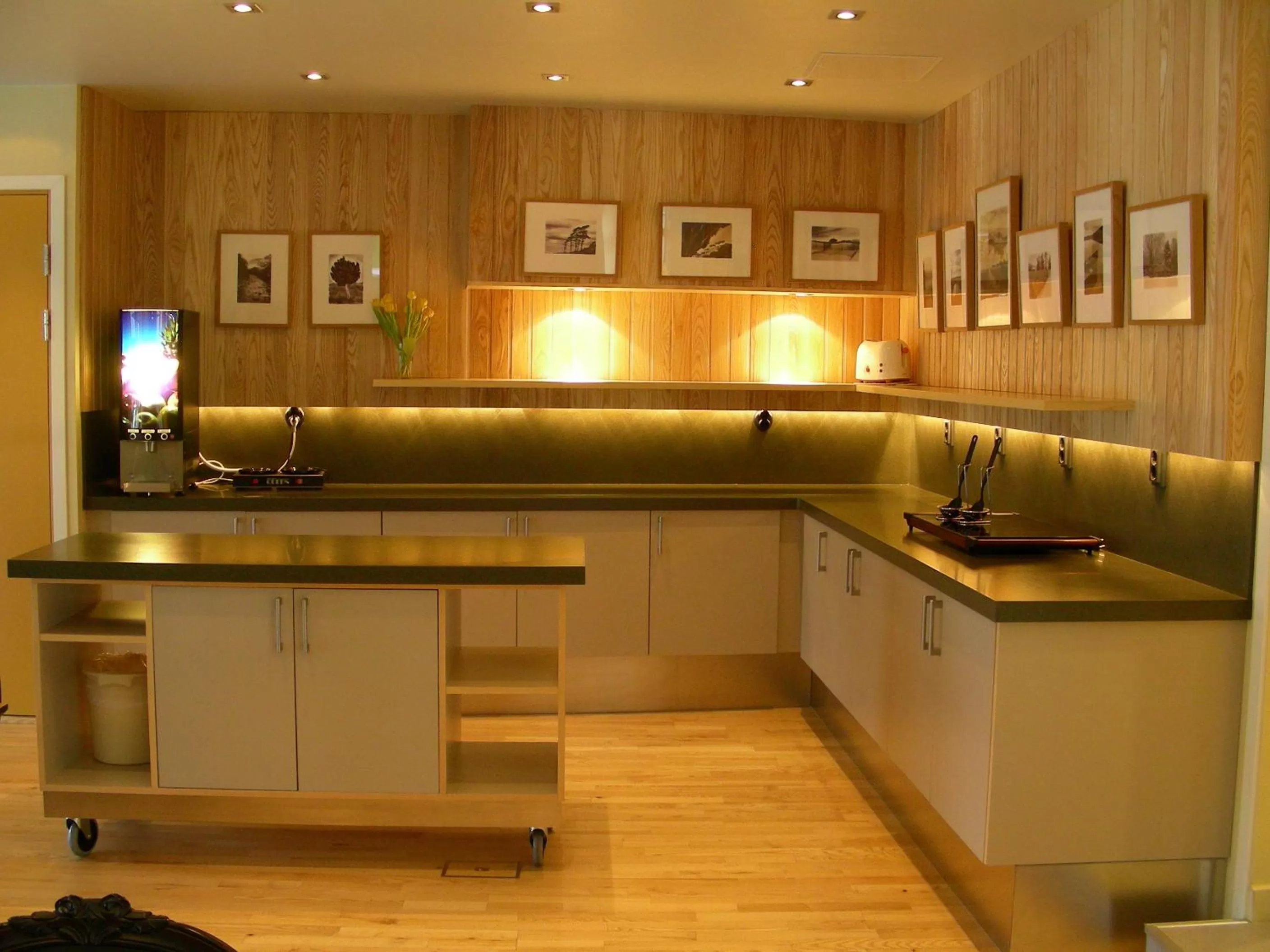 Restaurant/places to eat in Best Western Hotel Royal