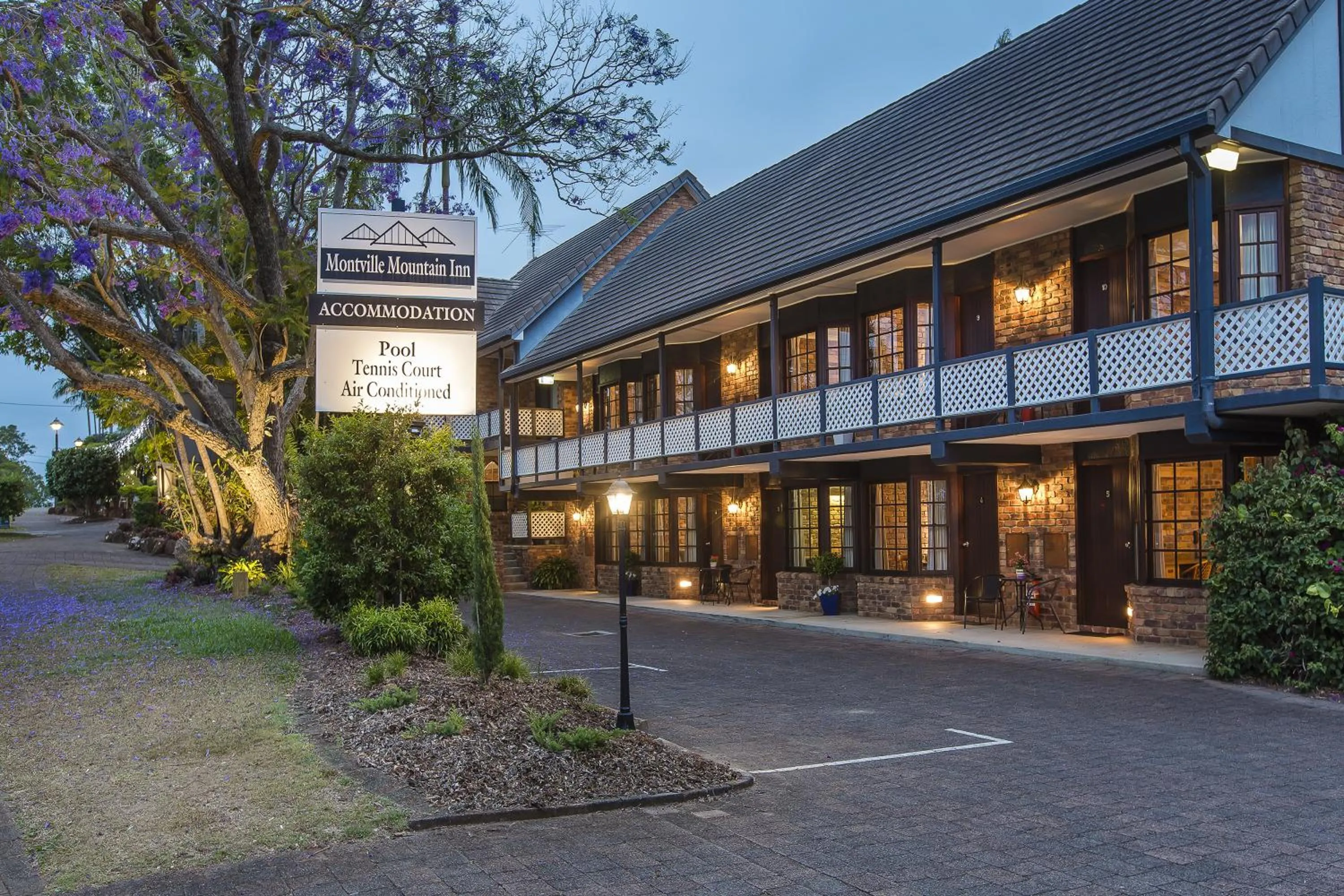 Property building in Montville Mountain Inn