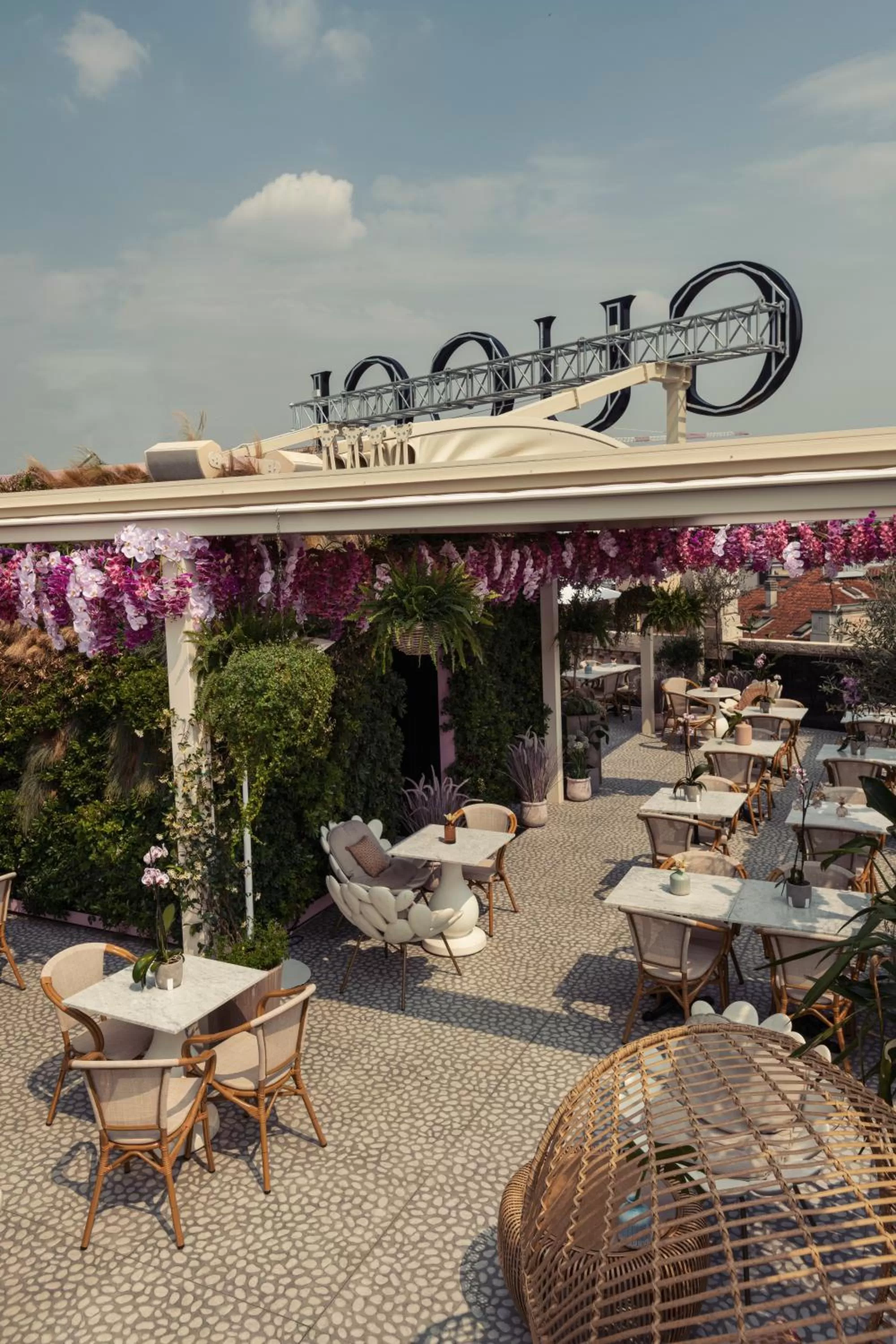 Restaurant/places to eat in ODSweet Duomo Milano Hotel