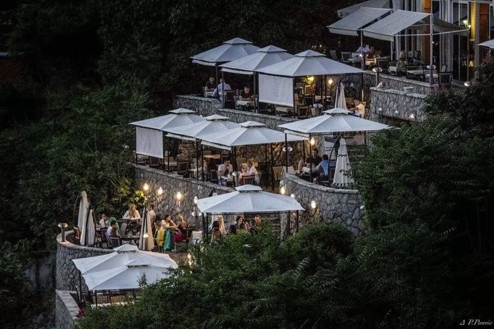 Property building in Hotel Ambasador