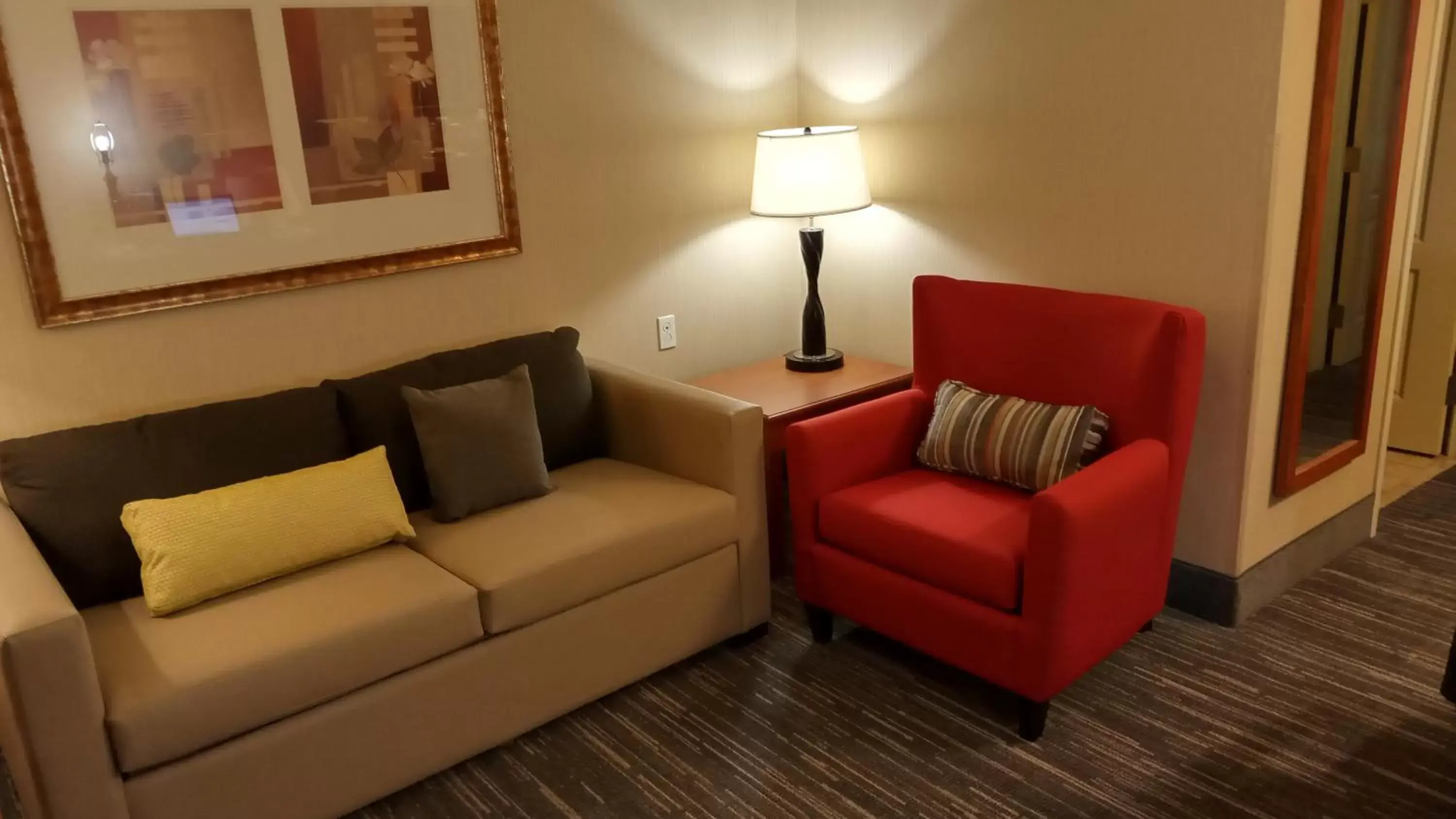 One-Bedroom King Suite - Disability Access in Country Inn & Suites by Radisson, Rossford - Toledo South One-Bedroom King Suite - Disability Access in Country Inn & Suites by Radisson, Rossford - Toledo South