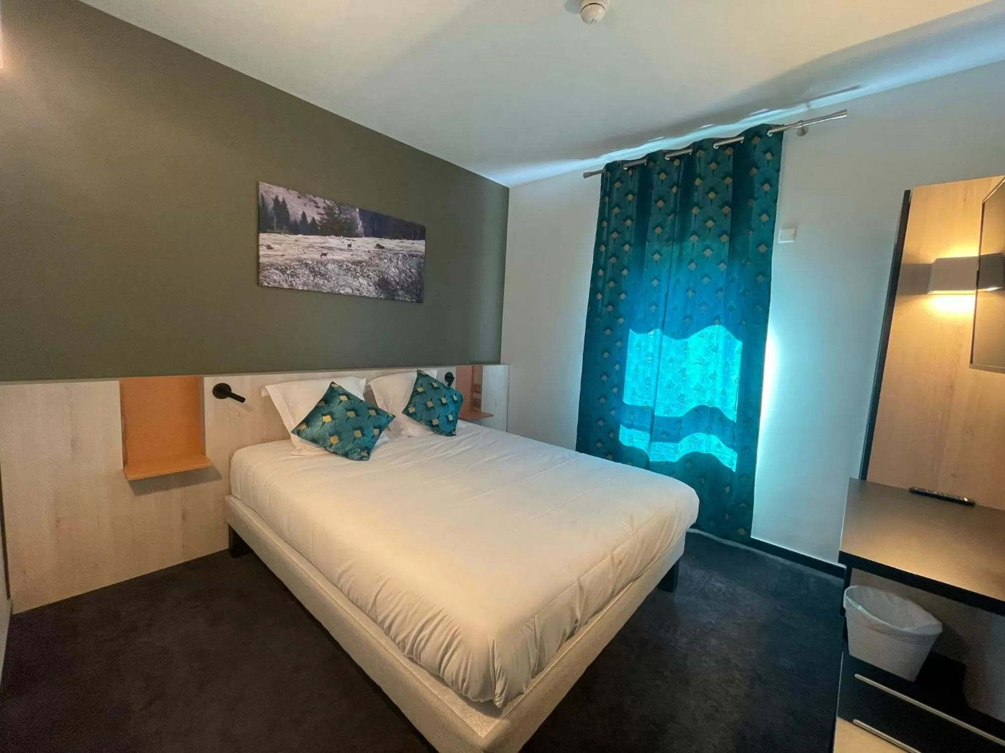 Bed in Akena Molinges - La Brocatelle