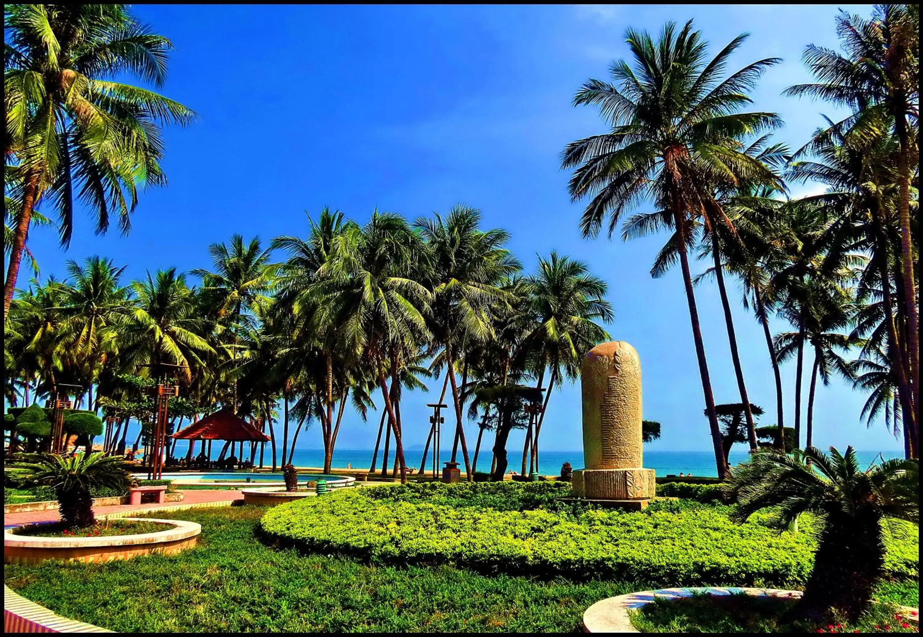 Holi Beach Hotel & Apartments