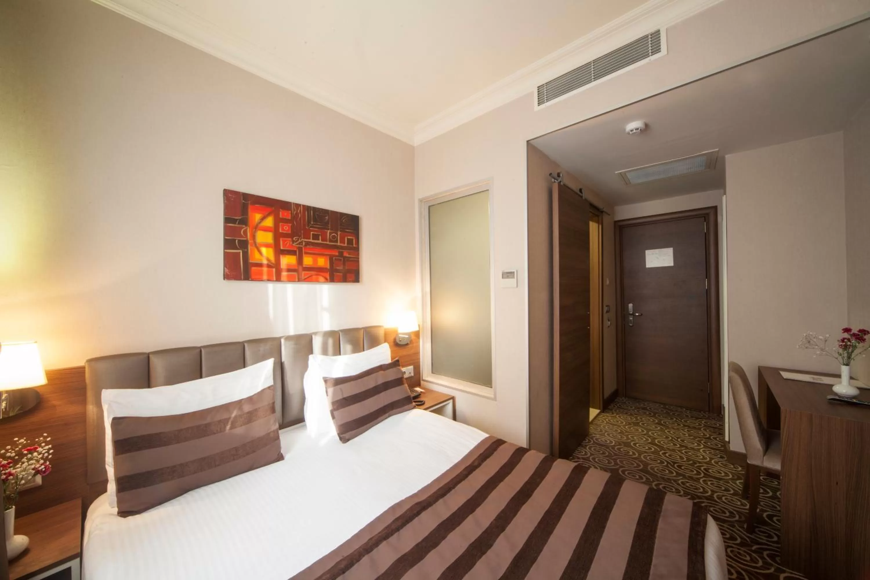 Bed in Delta Hotel Istanbul & Old City