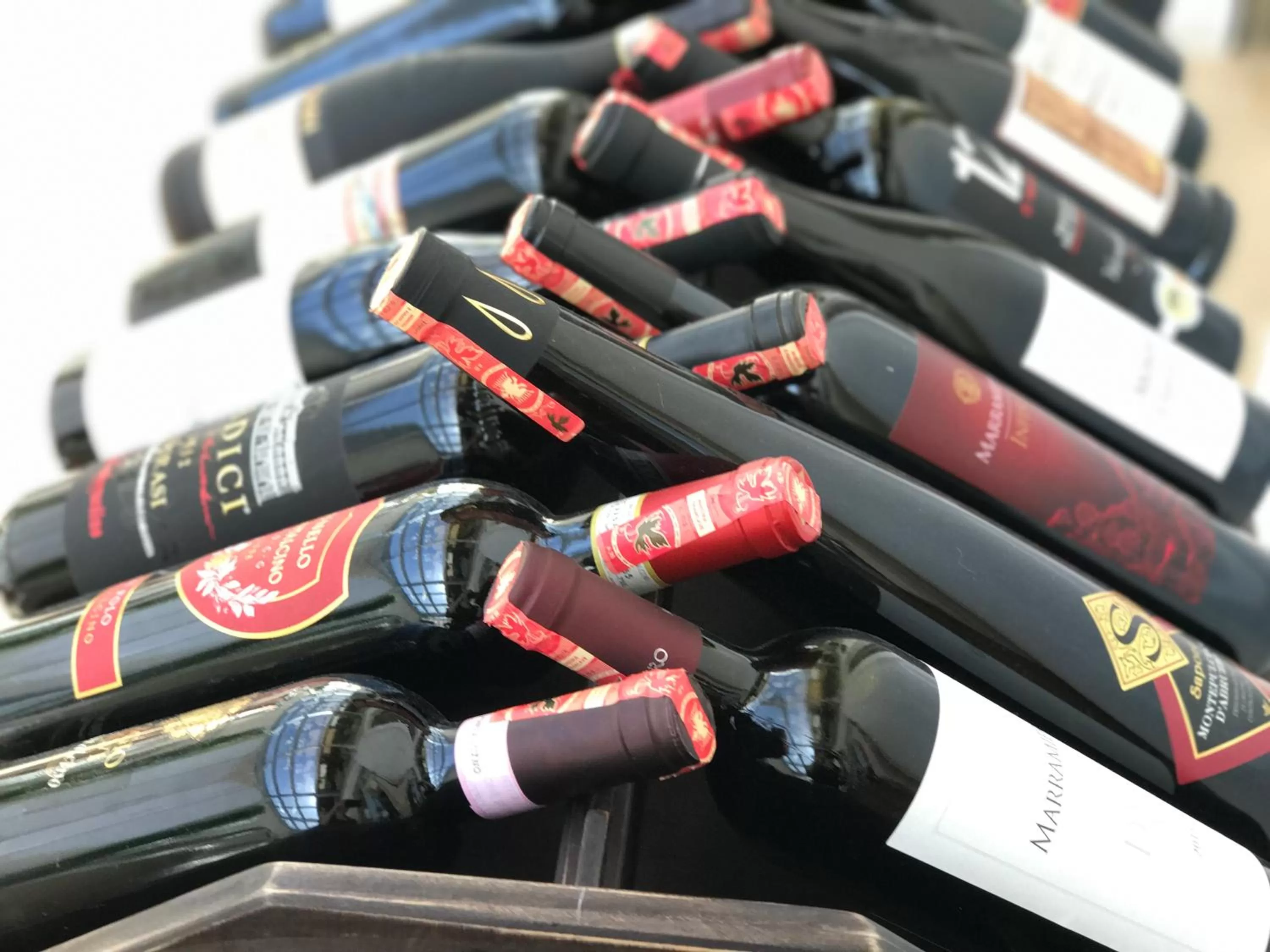 Restaurant/places to eat in Hotel Colosseo Tirana