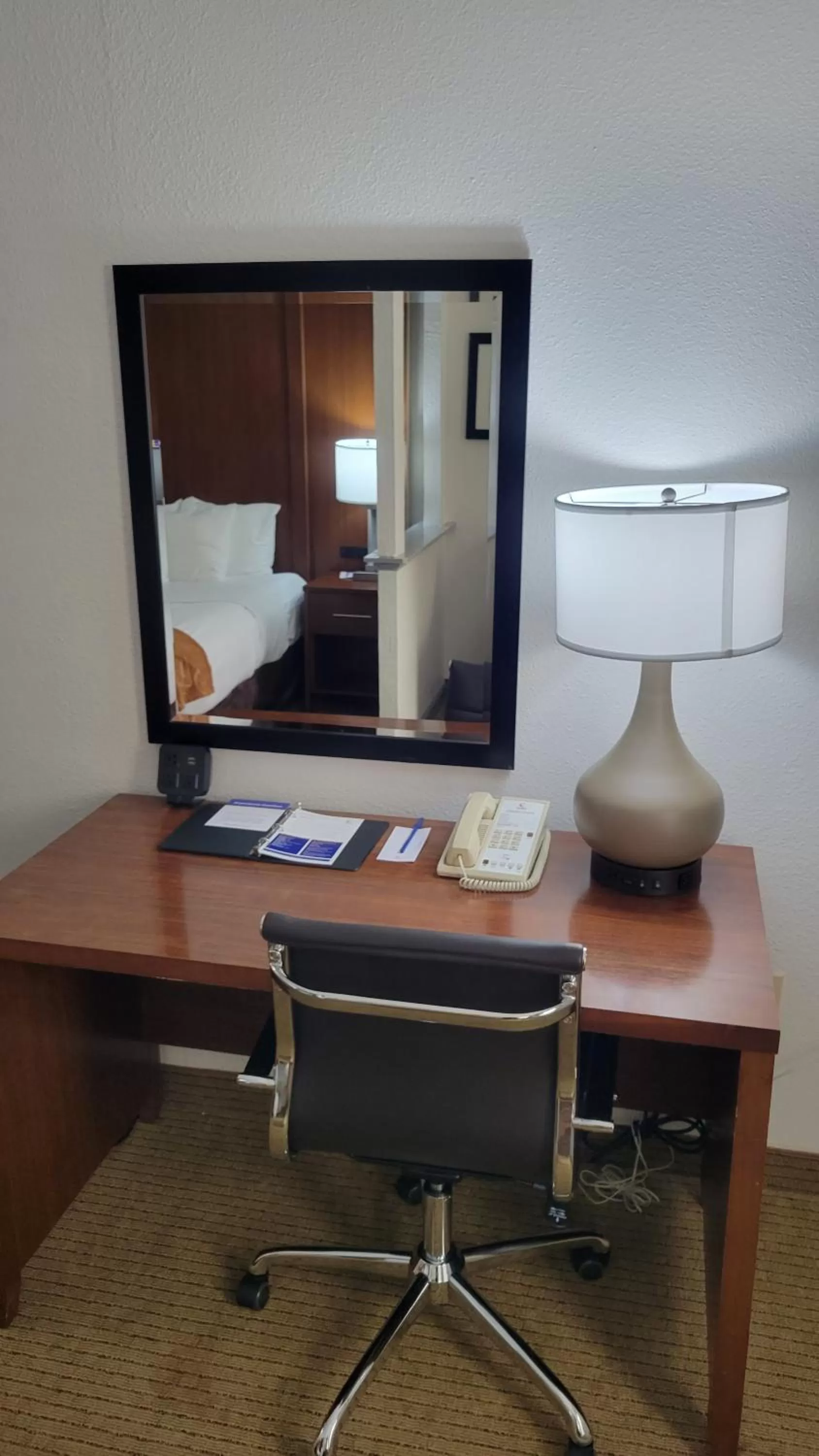 Photo of the whole room in Comfort Suites Cumming-Atlanta near Northside Hospital Forsyth