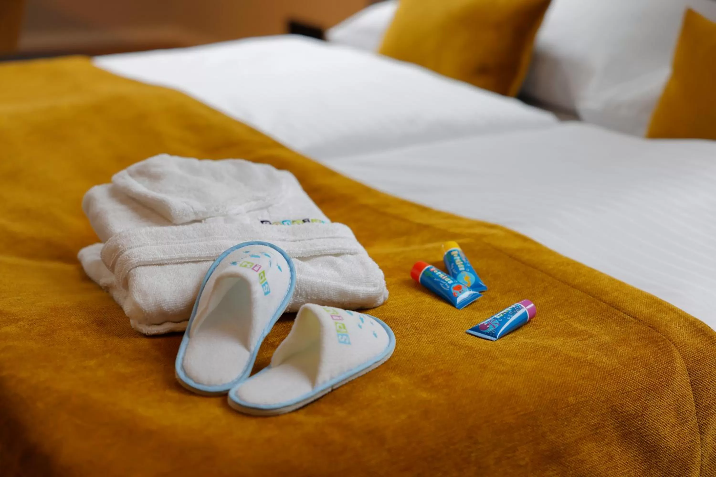 Bedroom, Bed in Hotel Prokop Square