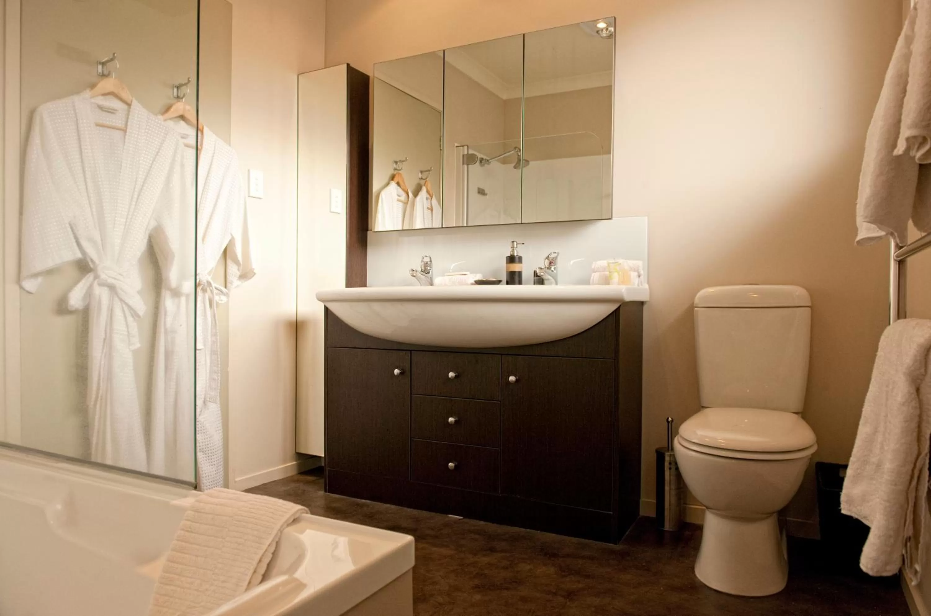 Bathroom in B&B@The Redwoods