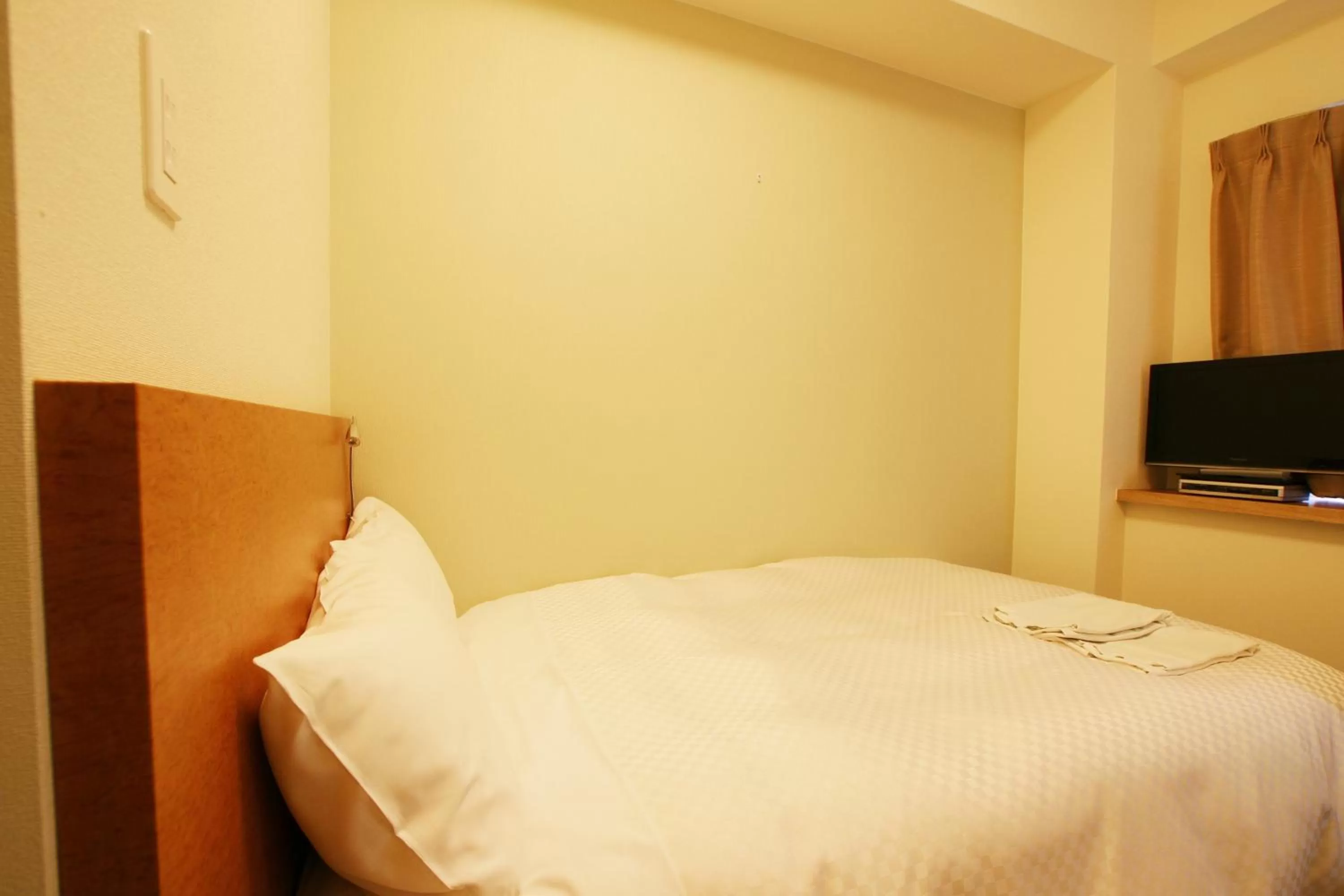 Bed in Hotel Century Art