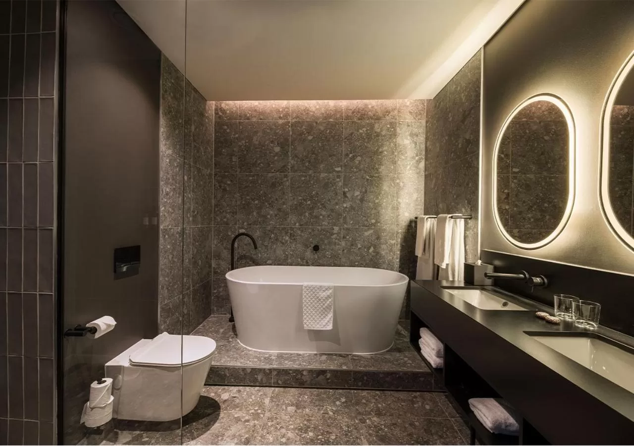 Bath in The Rockefeller Hotel by NEWMARK