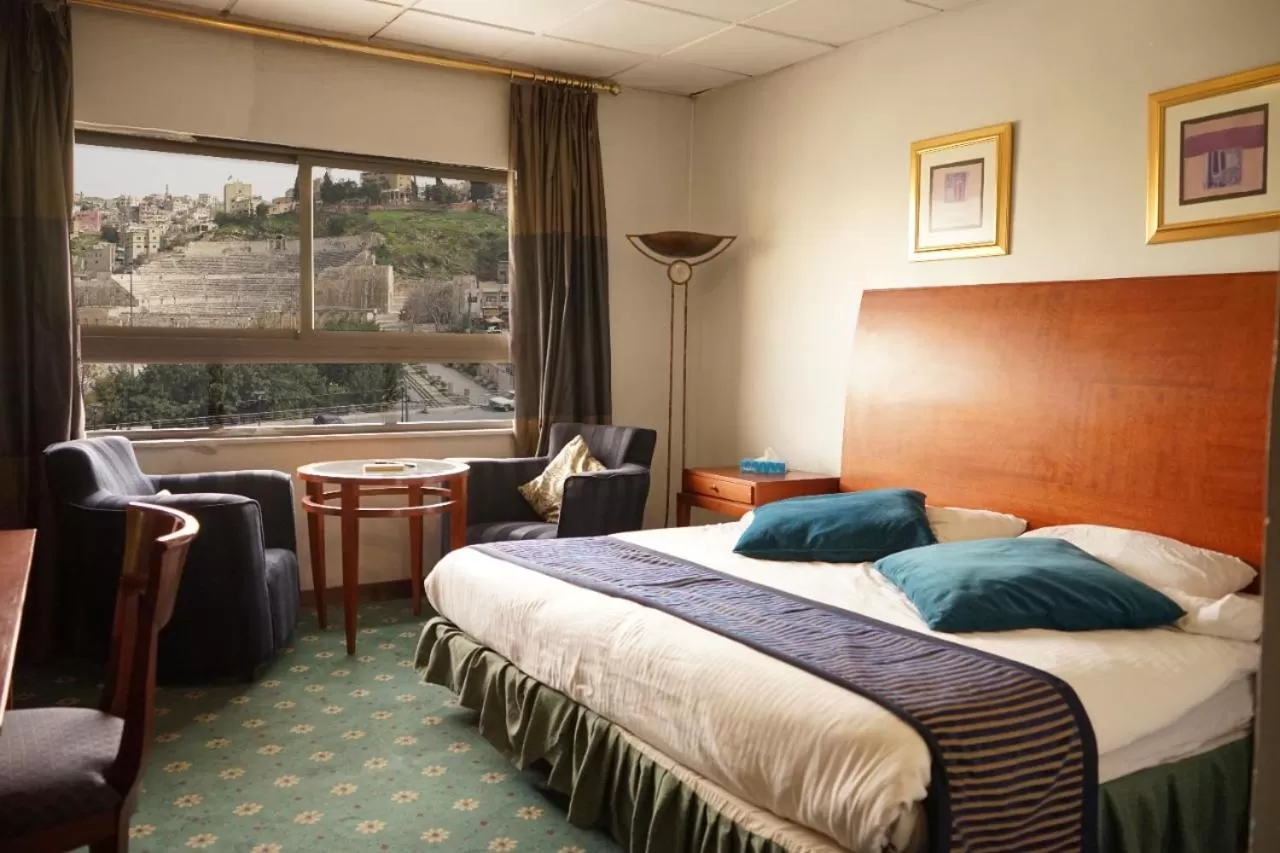 Deluxe Double Room in Concord Hotel