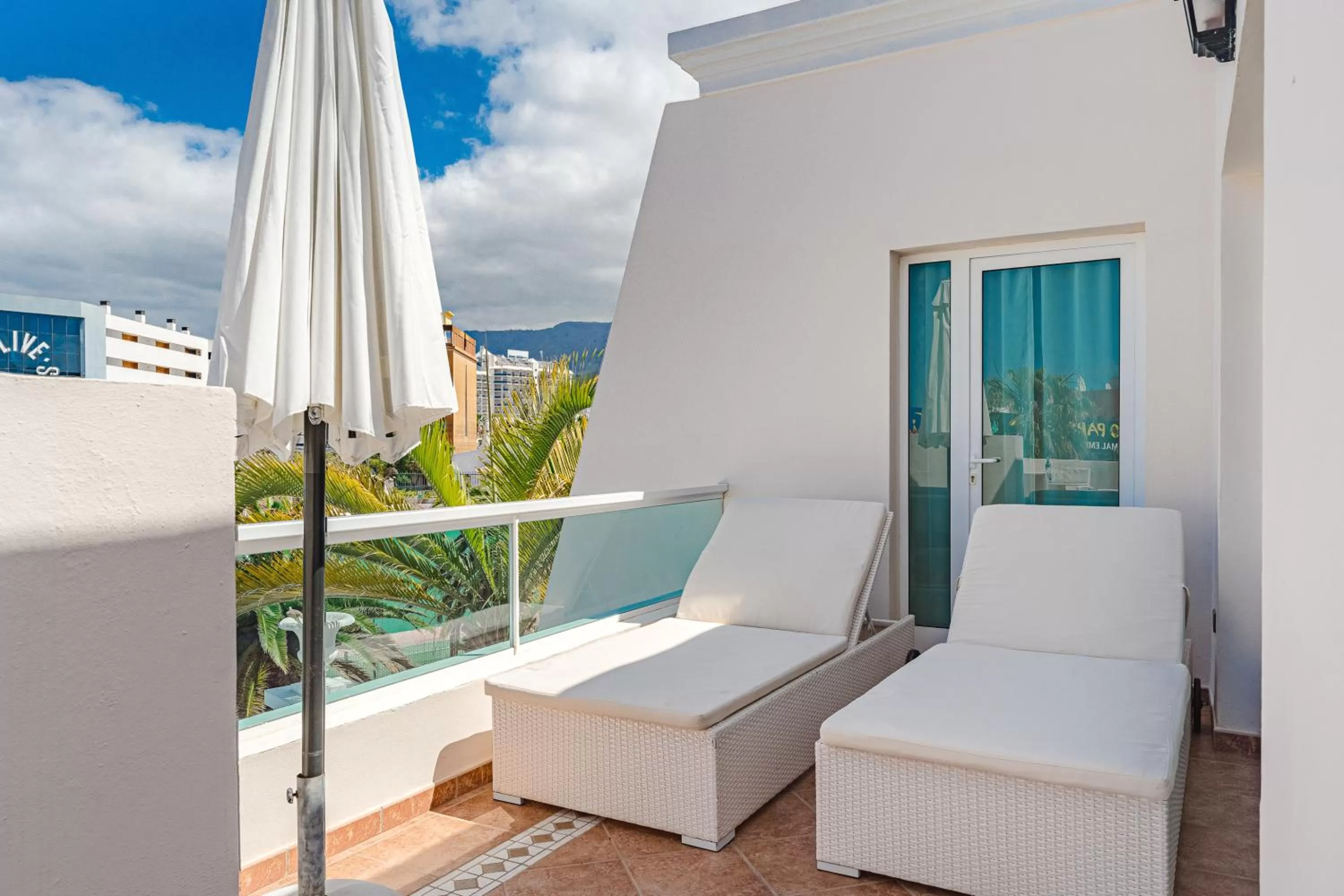 Balcony/Terrace in Flamingo Suites Boutique Hotel