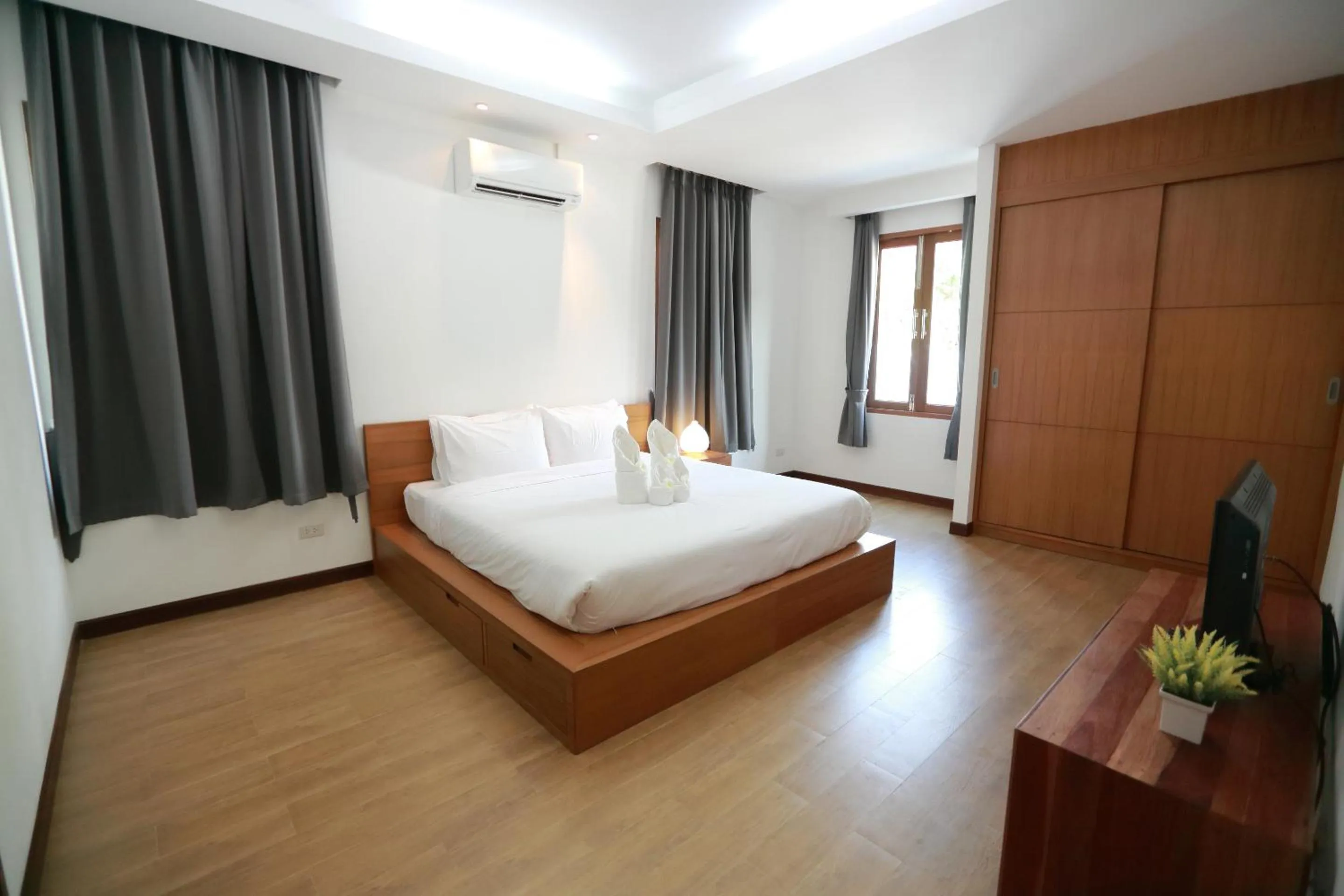 Decorative detail, Bed in Samui Garden Home