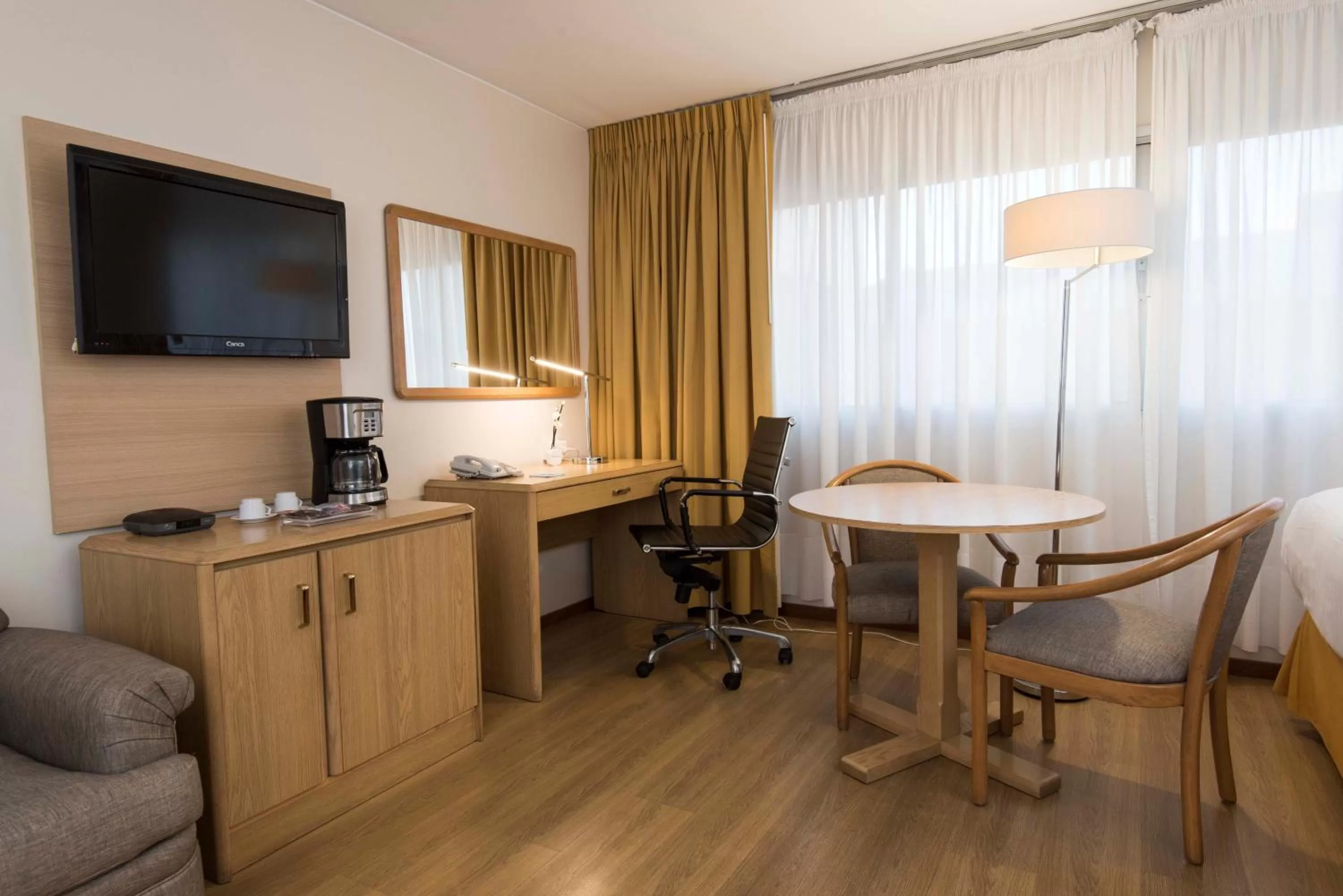 Photo of the whole room in Holiday Inn Montevideo by IHG