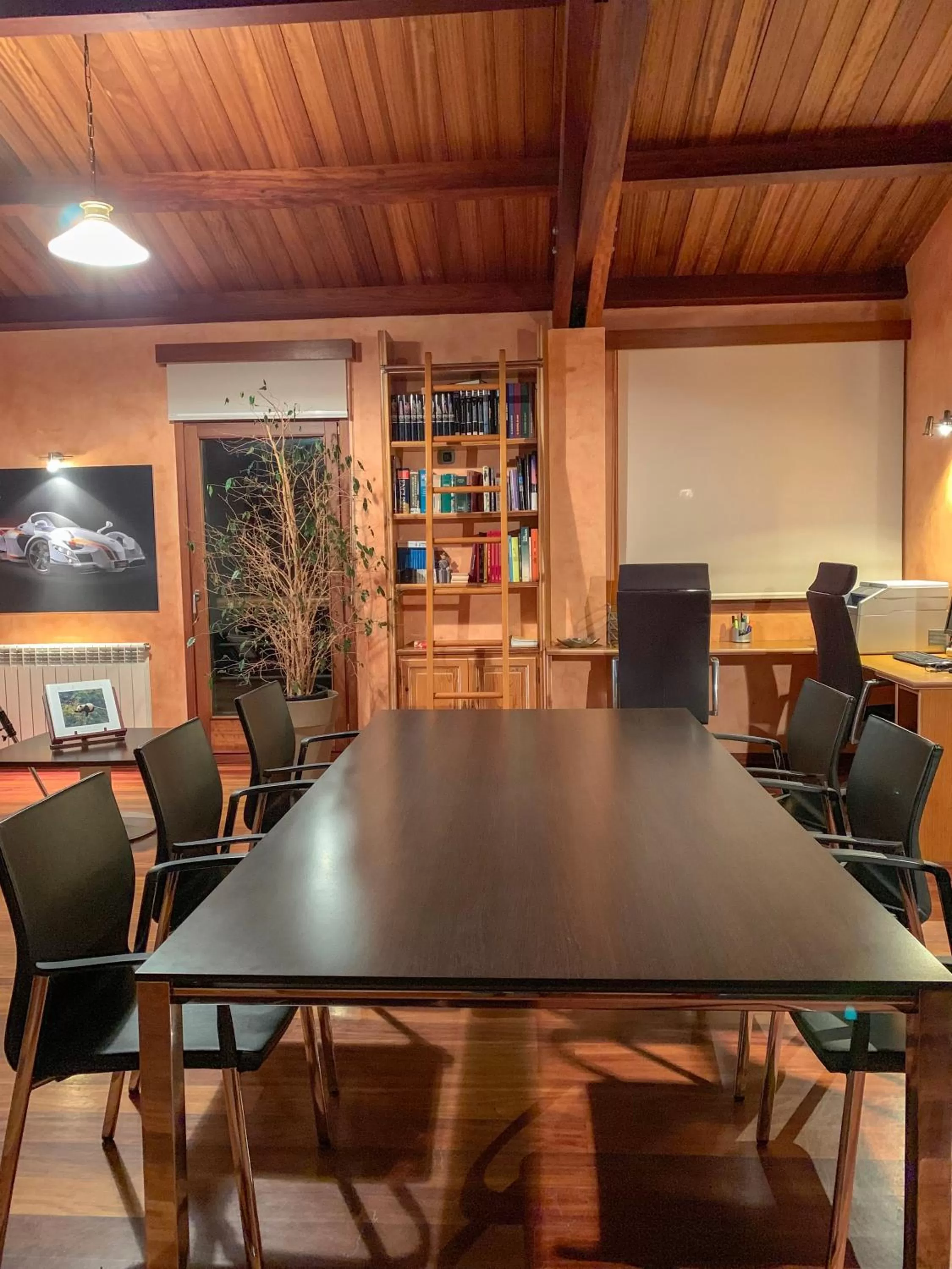 Library in Serrat del Vent - Adults only