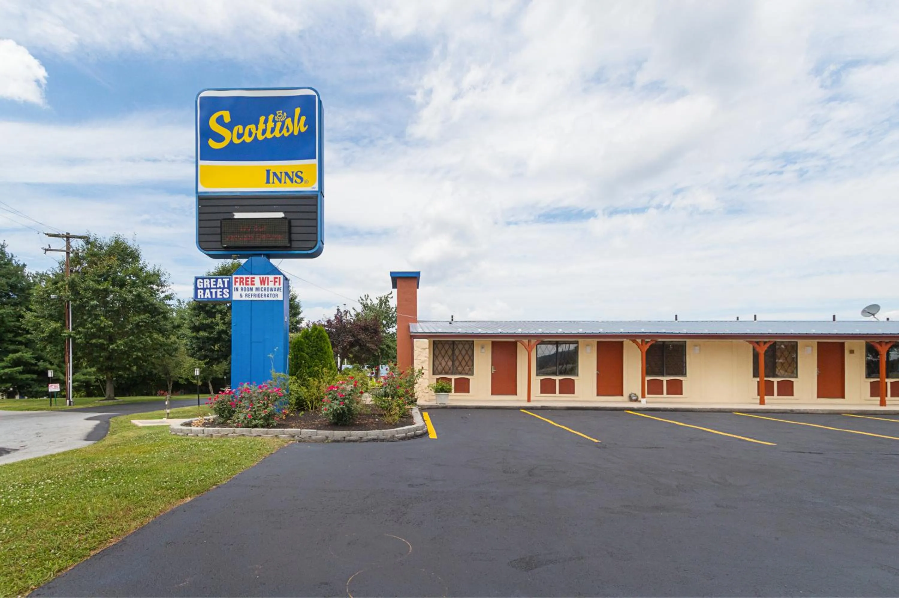 Property building in Scottish Inns Harrisburg-Hershey South