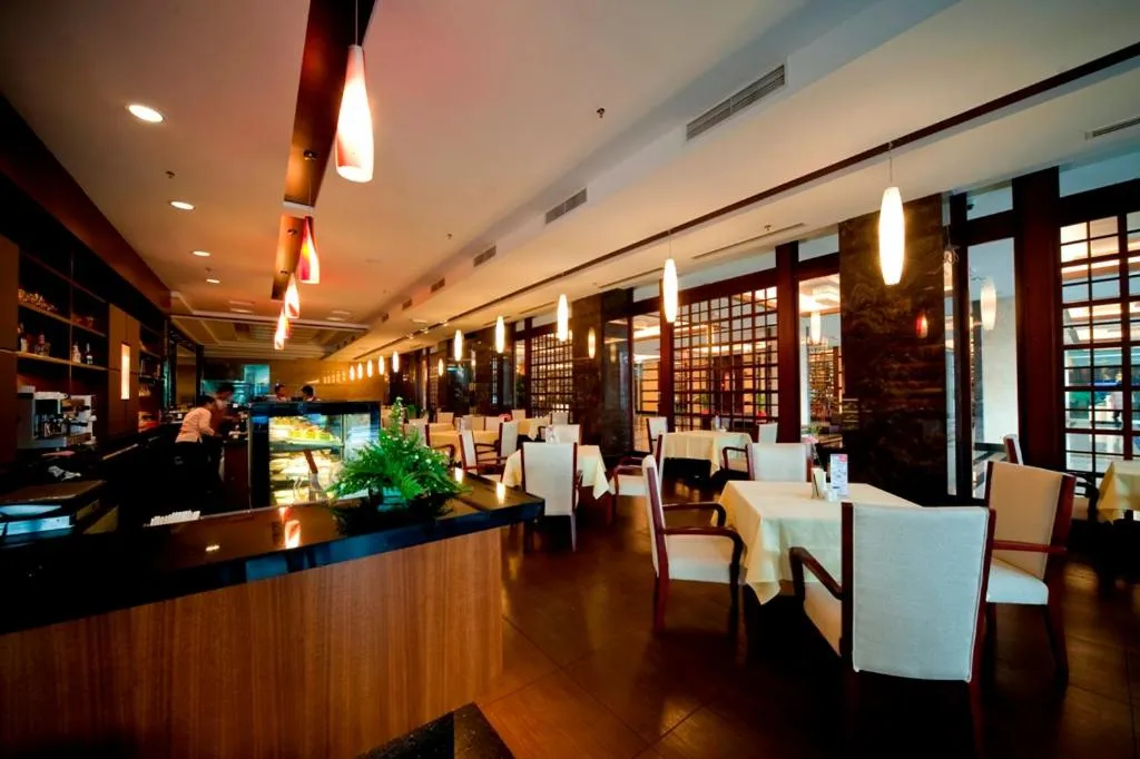 Imperial Palace Hotel