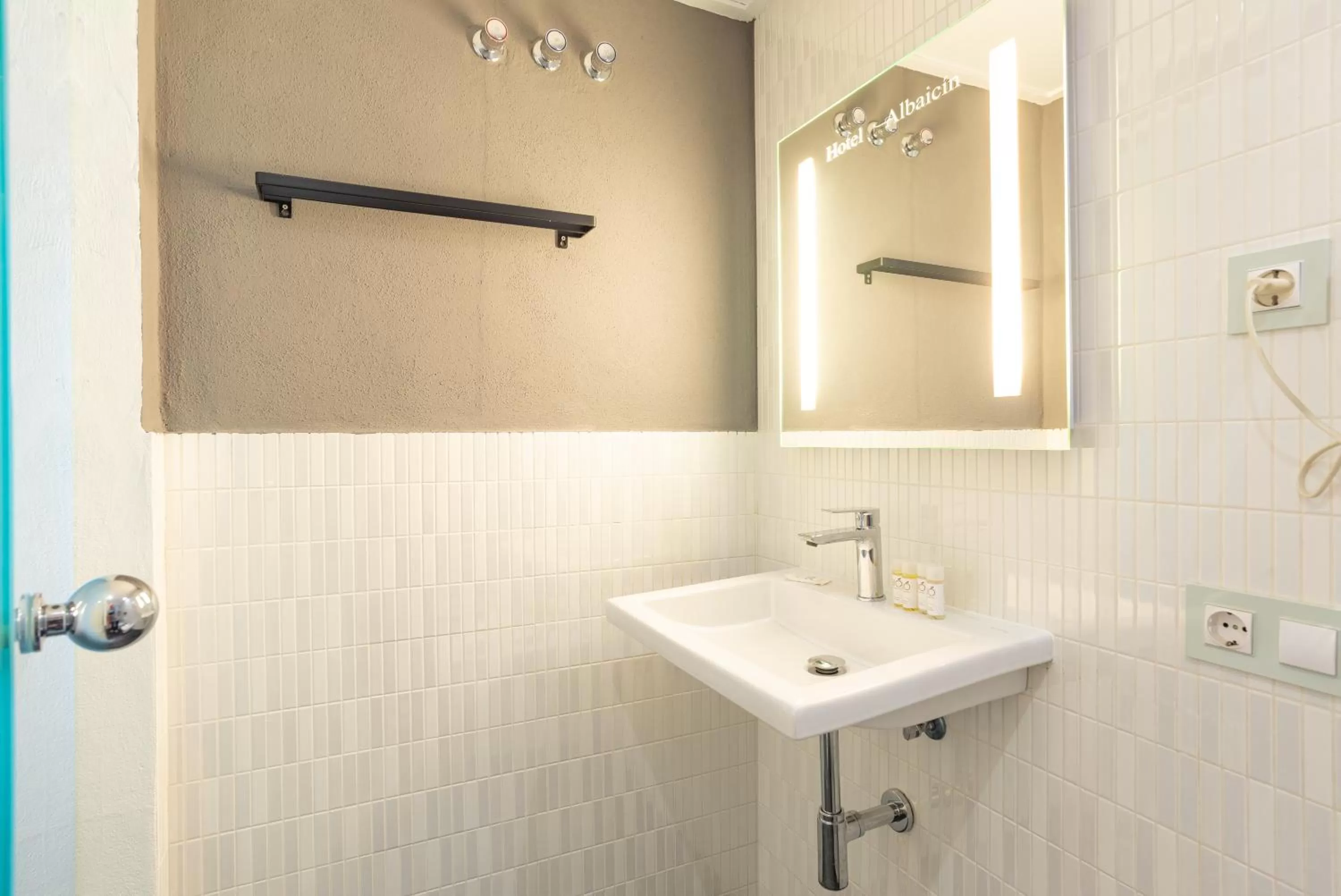 Bathroom in Hotel Albaicín