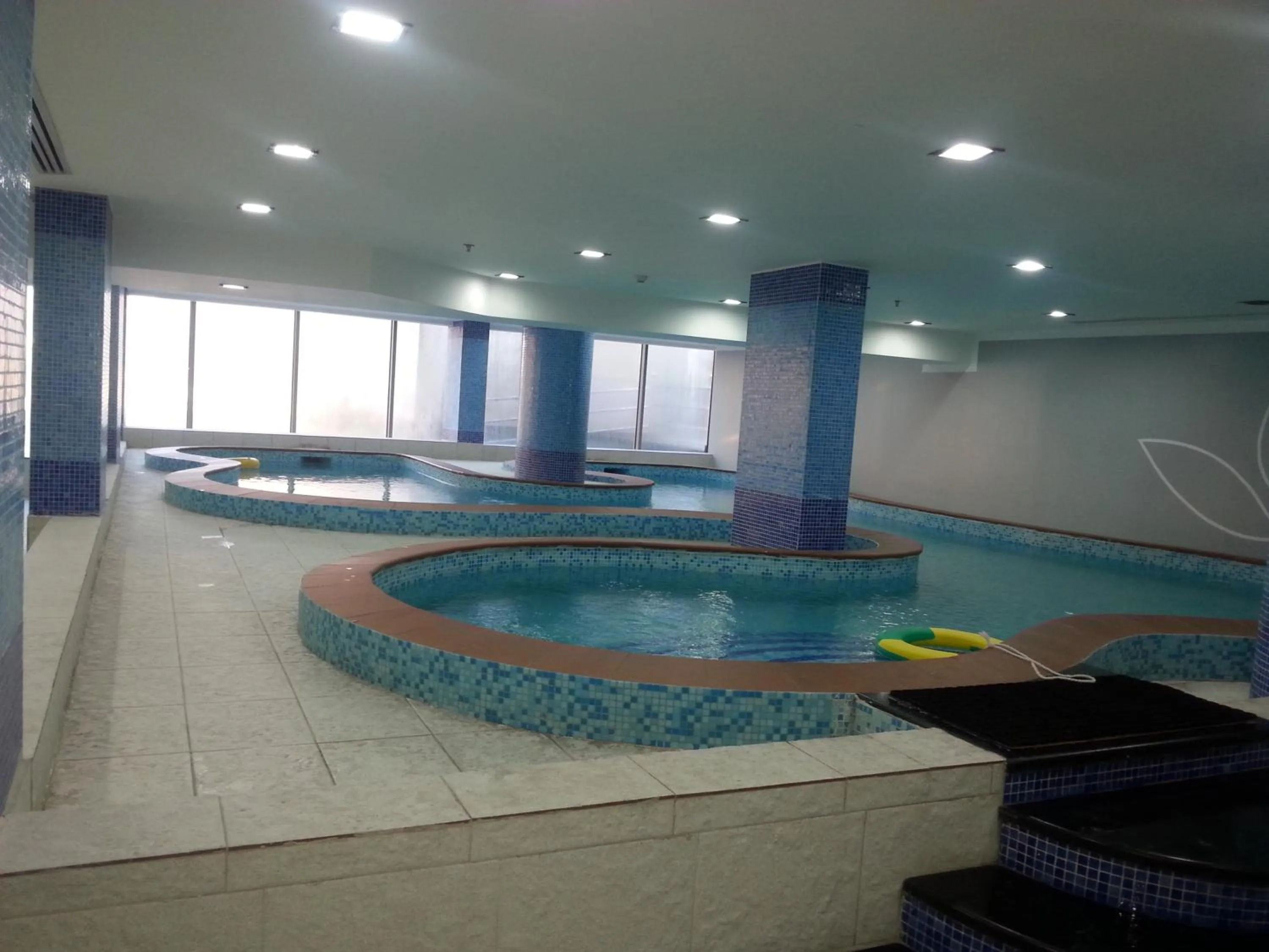 Swimming pool in Hayat Watheer for serviced Apartment
