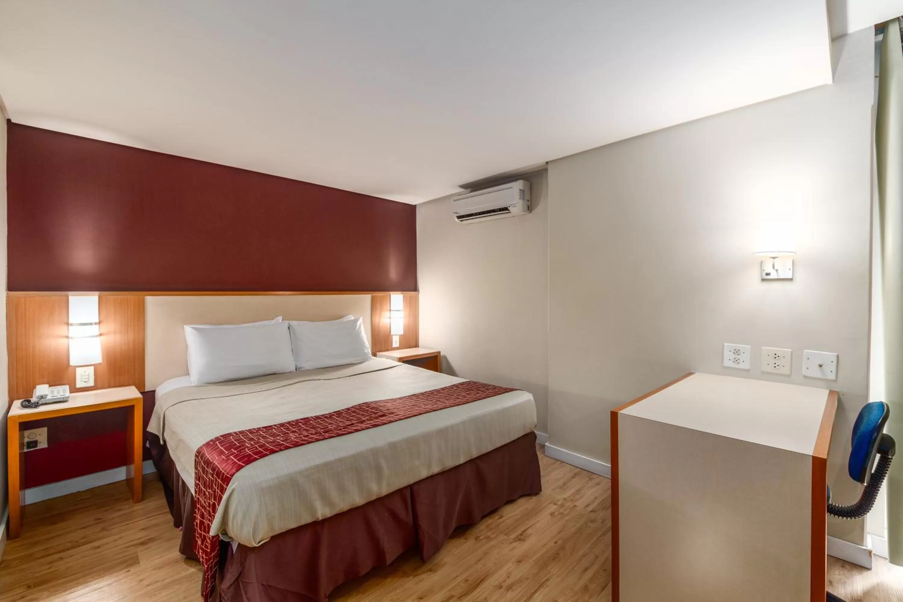 Bed in Rede Andrade CWB