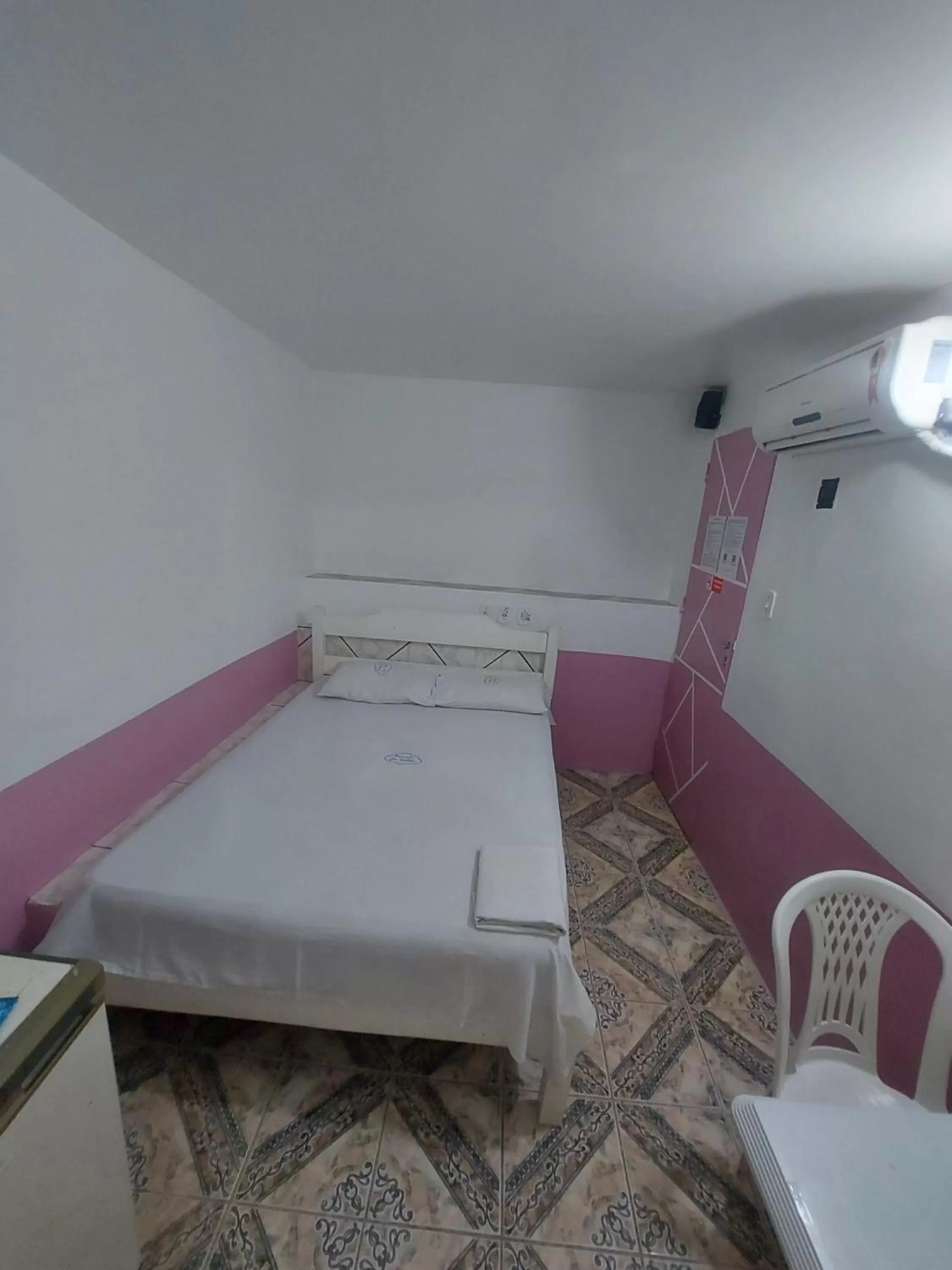 Bedroom, Bed in Hotel Pousada dos Sonhos