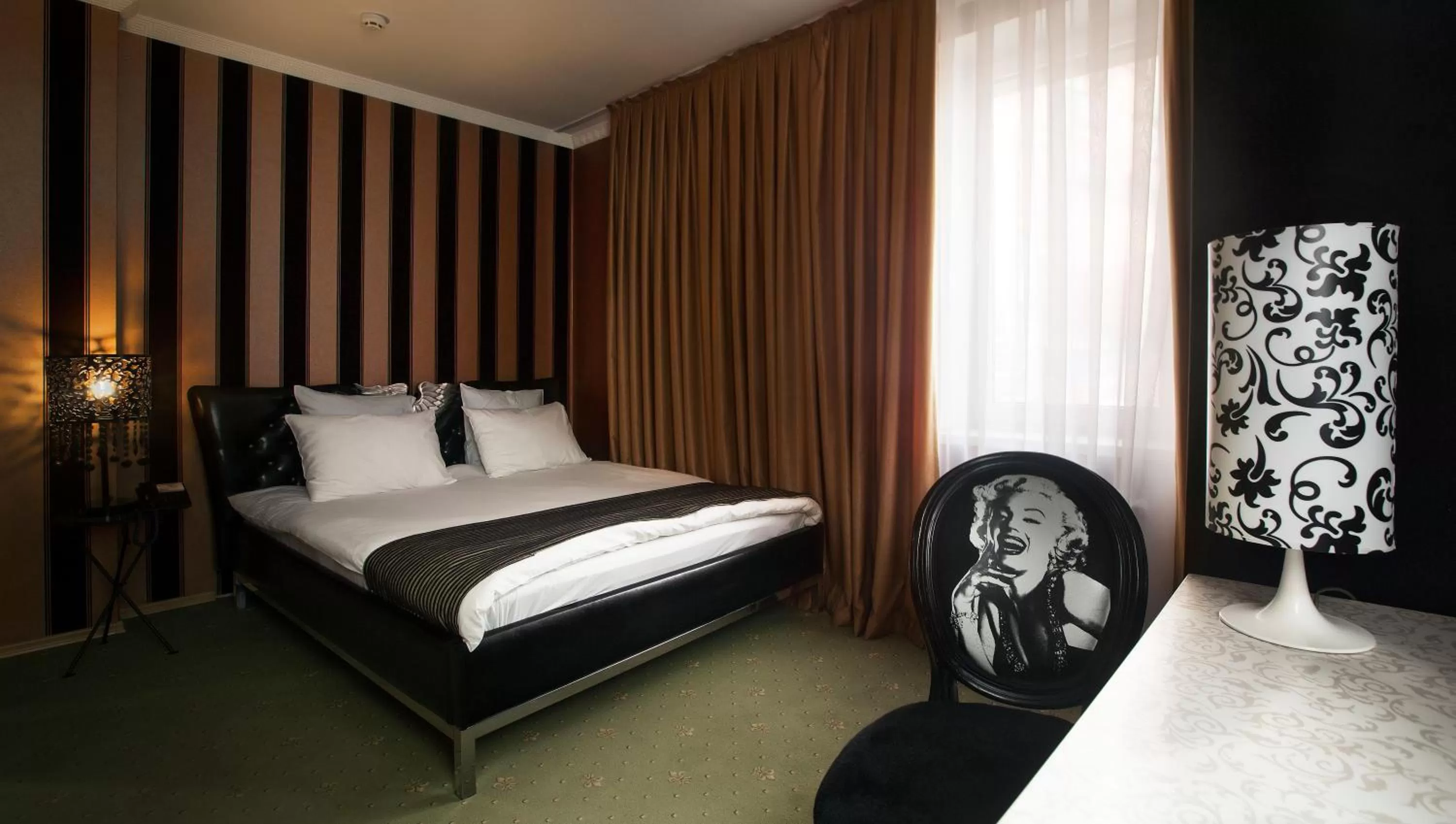 Bed in Weekend Boutique Hotel