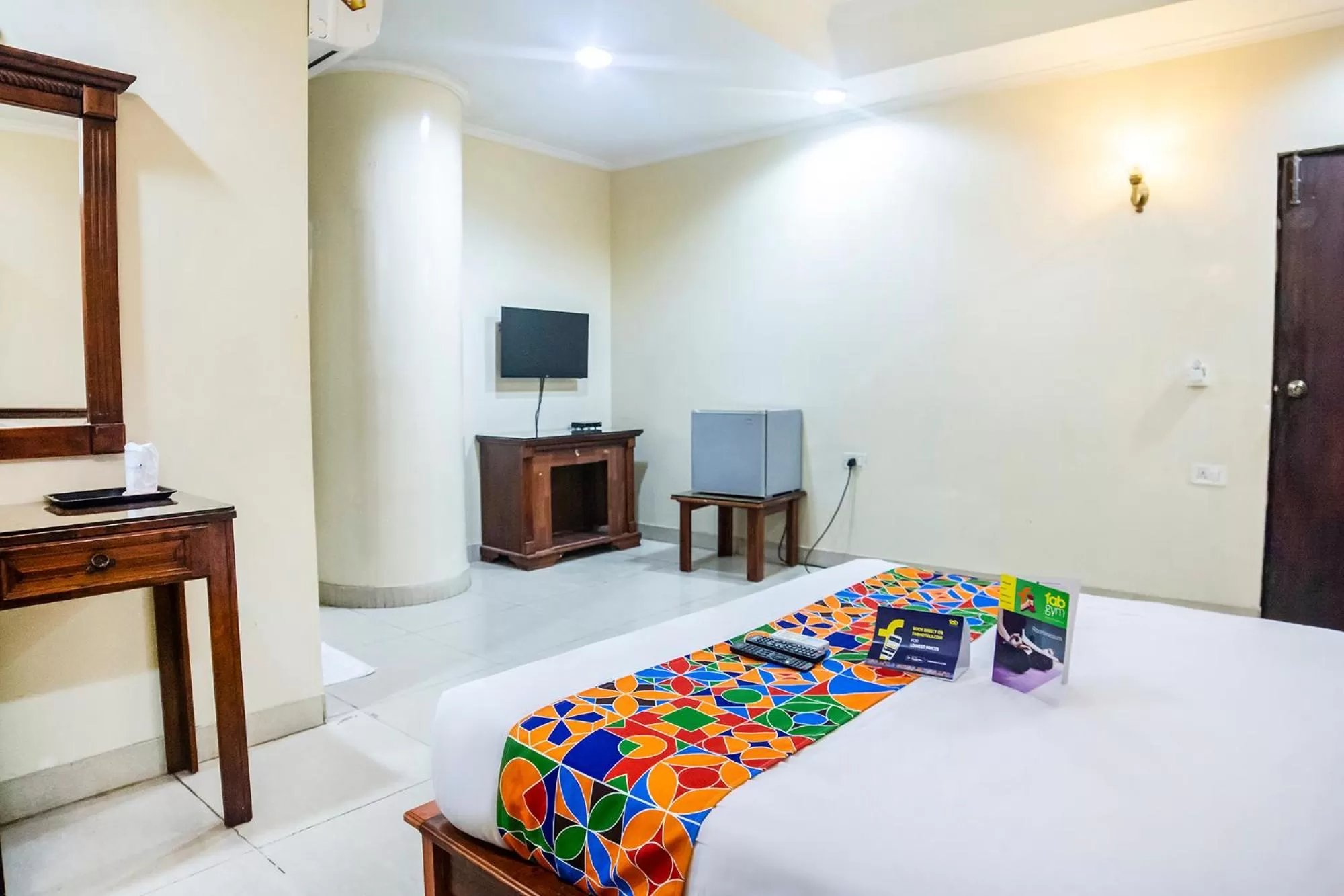 TV and multimedia, Bed in Fabhotel Blossoms Service Apartment - T Nagar