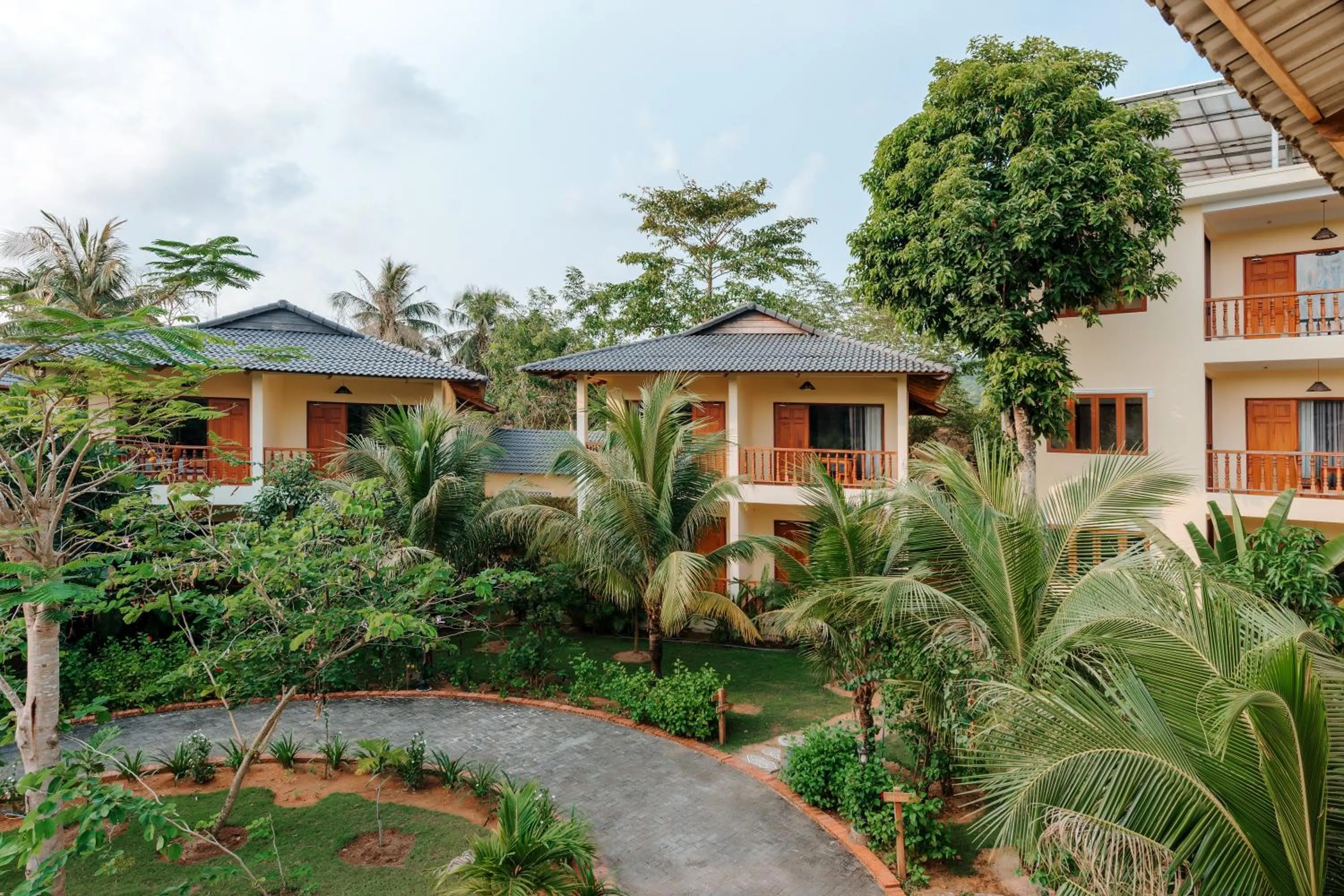 Property building in Elwood Premier Resort Phu Quoc