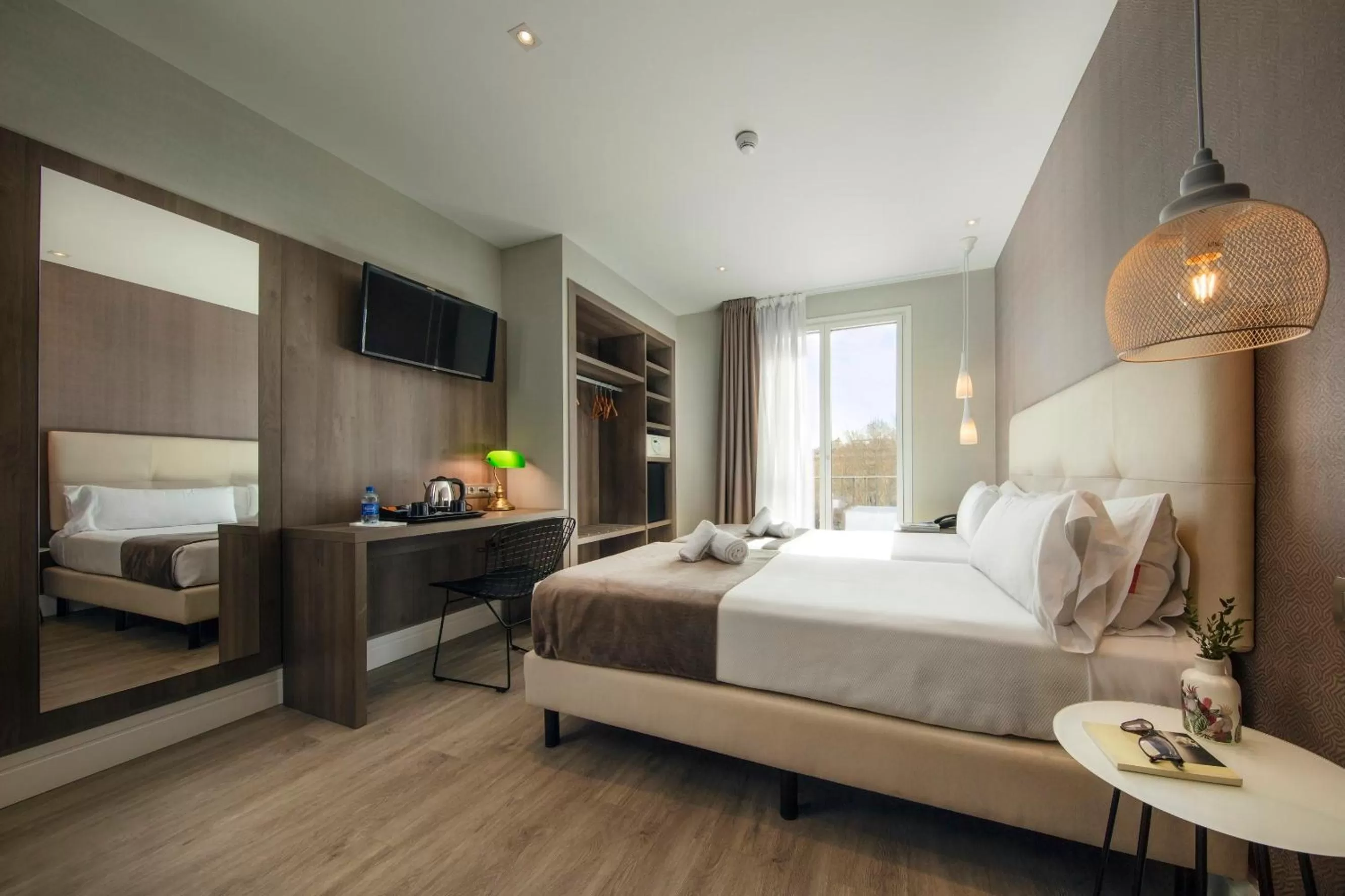 Photo of the whole room, Bed in Hotel Oasis