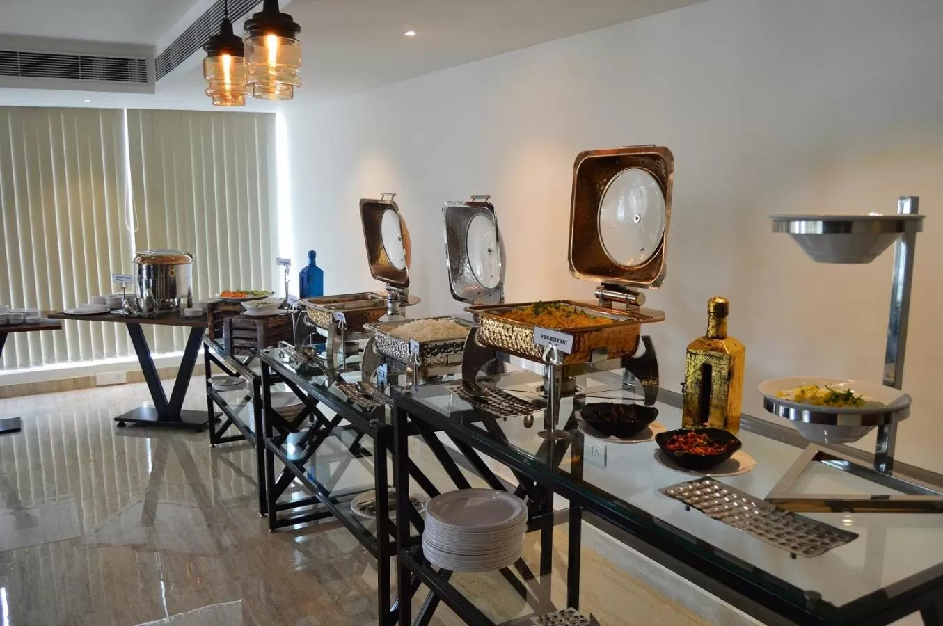 Restaurant/places to eat in Vivid A Boutique Hotel