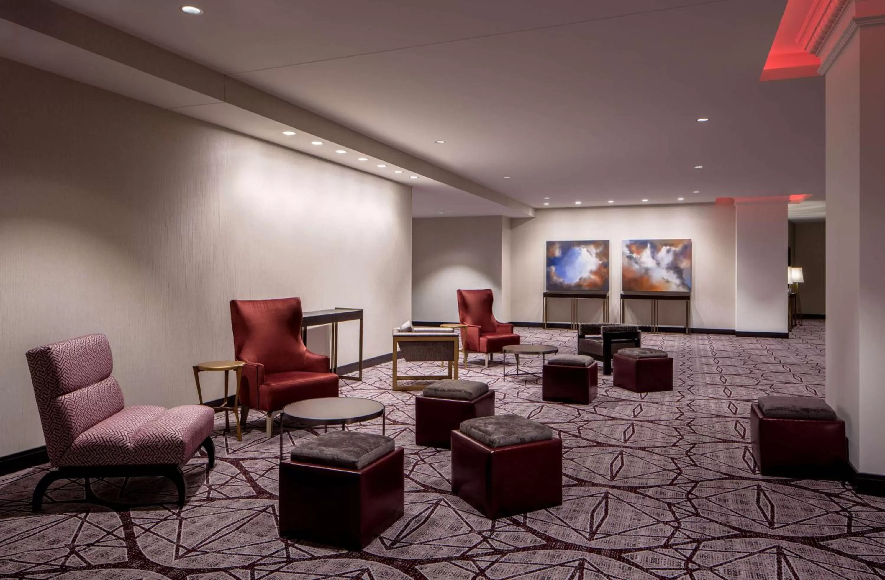 Meeting/conference room in Embassy Suites By Hilton Minneapolis Downtown Hotel