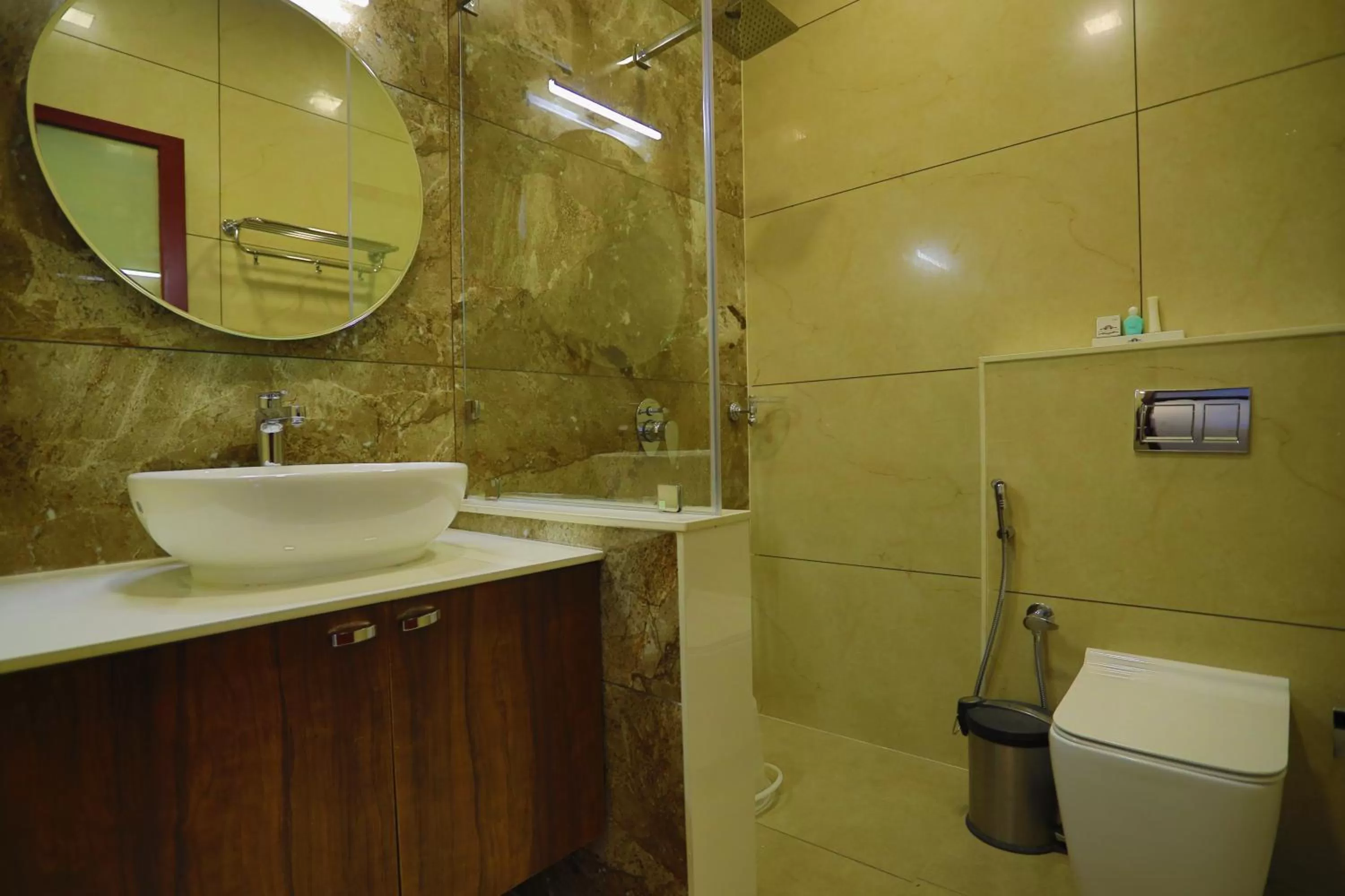 Bathroom in Chithirapuram Palace