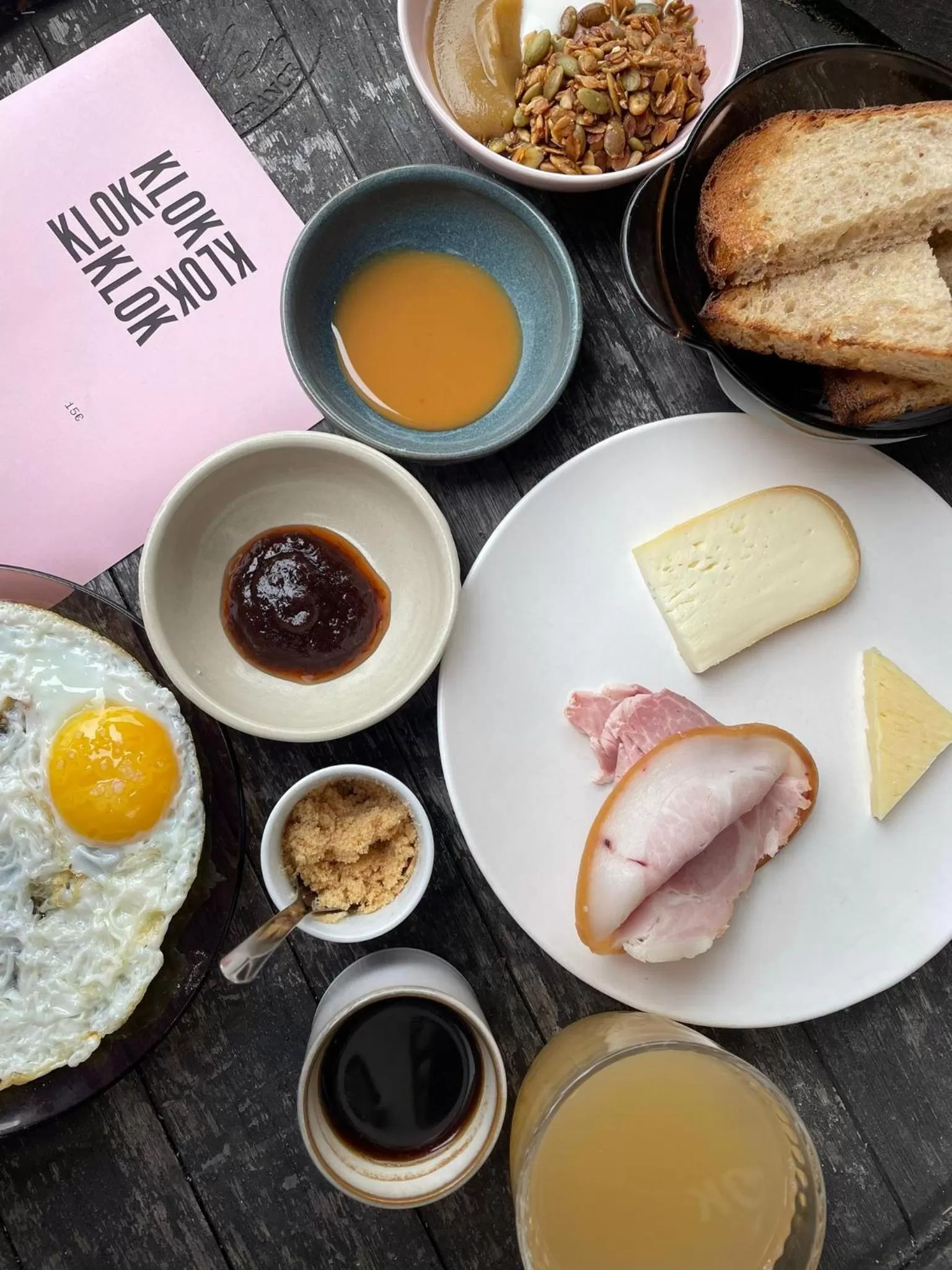 Restaurant/places to eat in Hotel La Grande Cloche