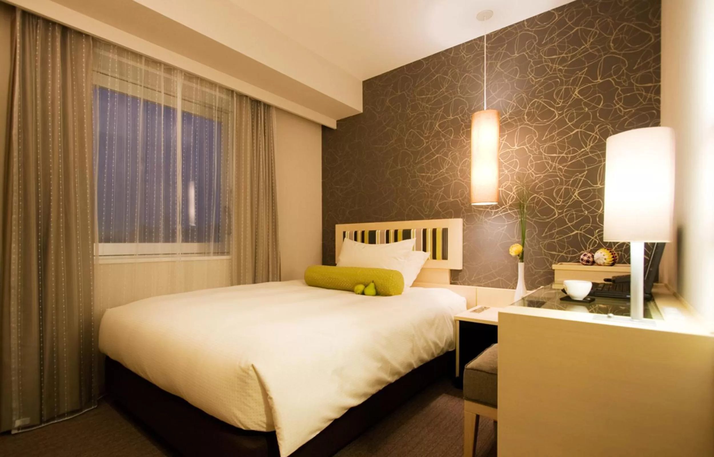 Bed in Hotel Resol Trinity Kanazawa