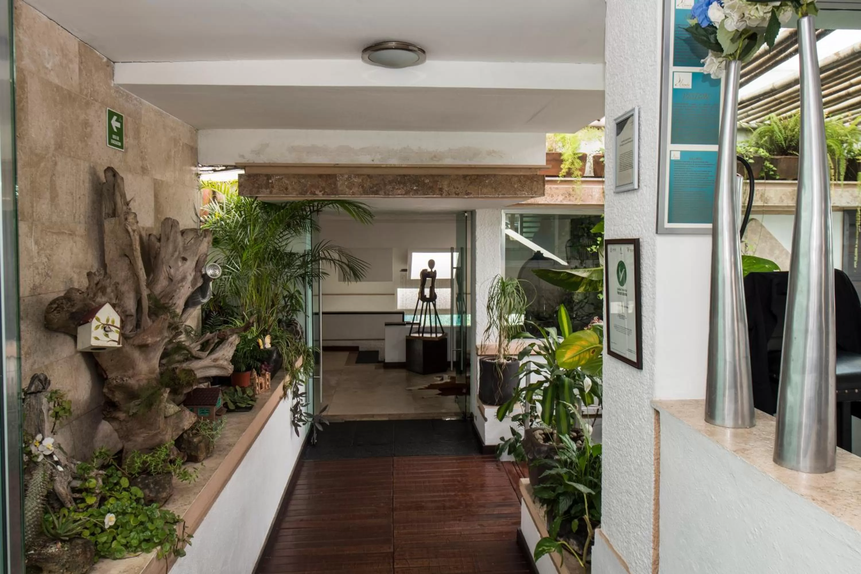 Lobby or reception in Colombe Hotel Boutique