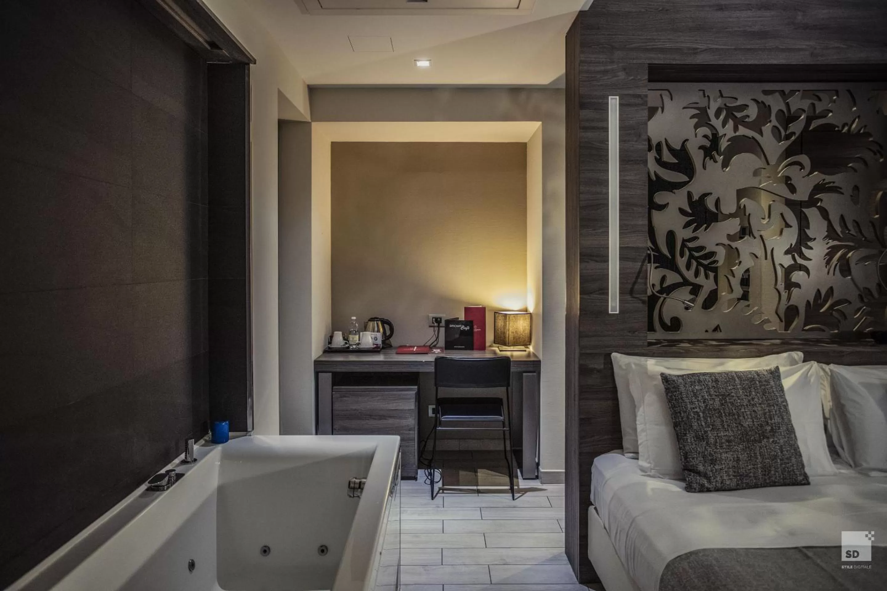 Bed in Hotel Diplomatic