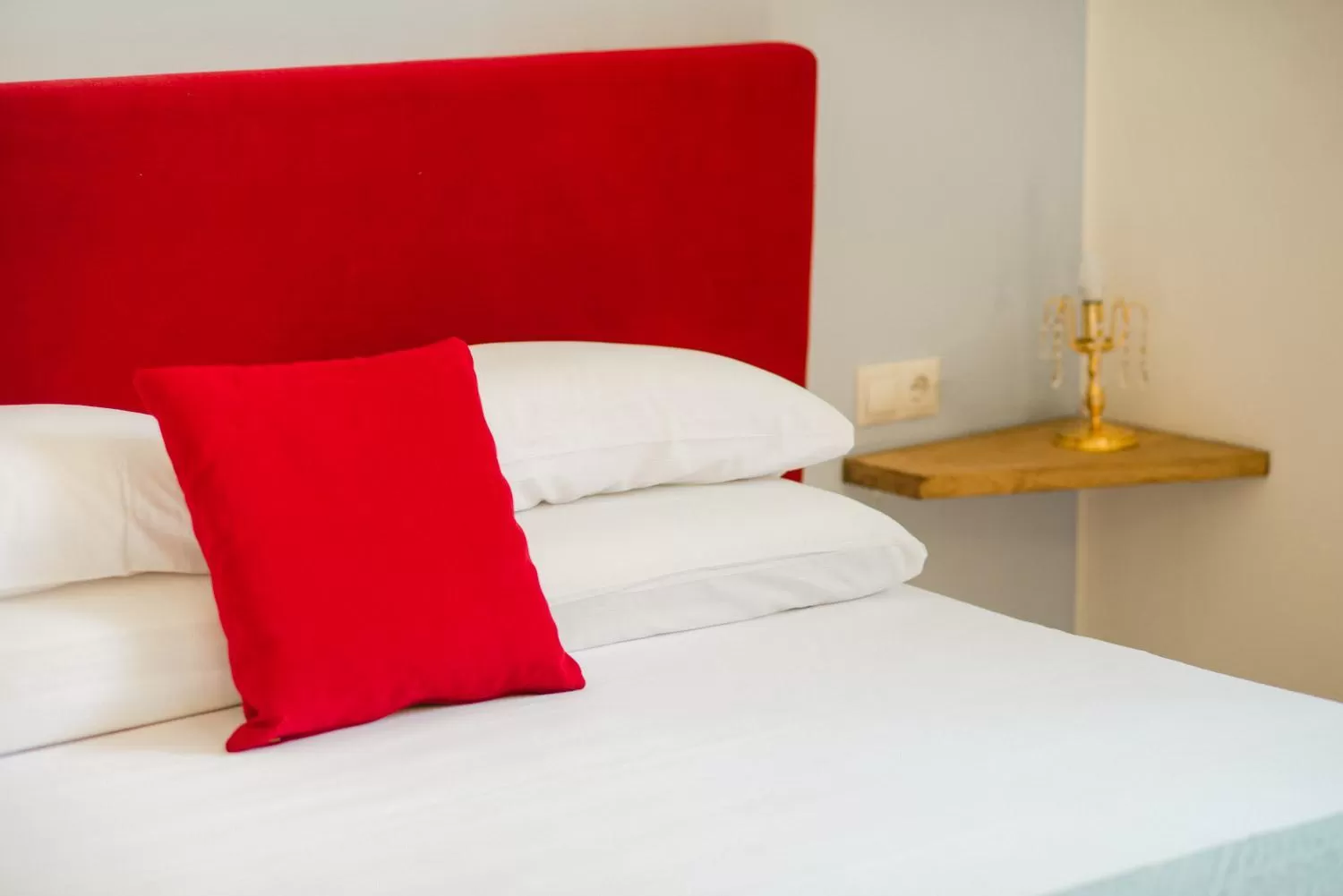 Bed in Hotel Torre Barcelona