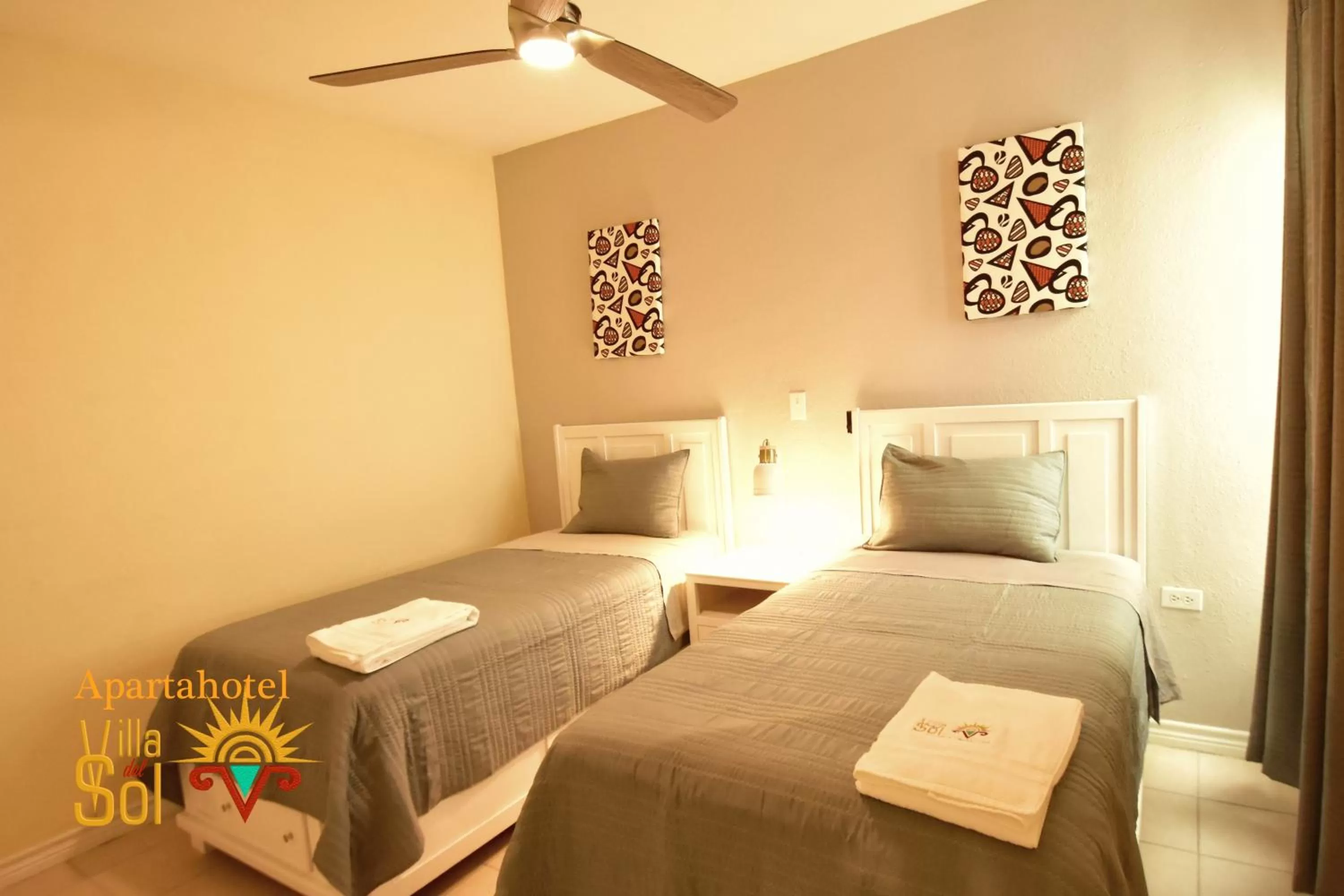 Bed in Villa Del Sol