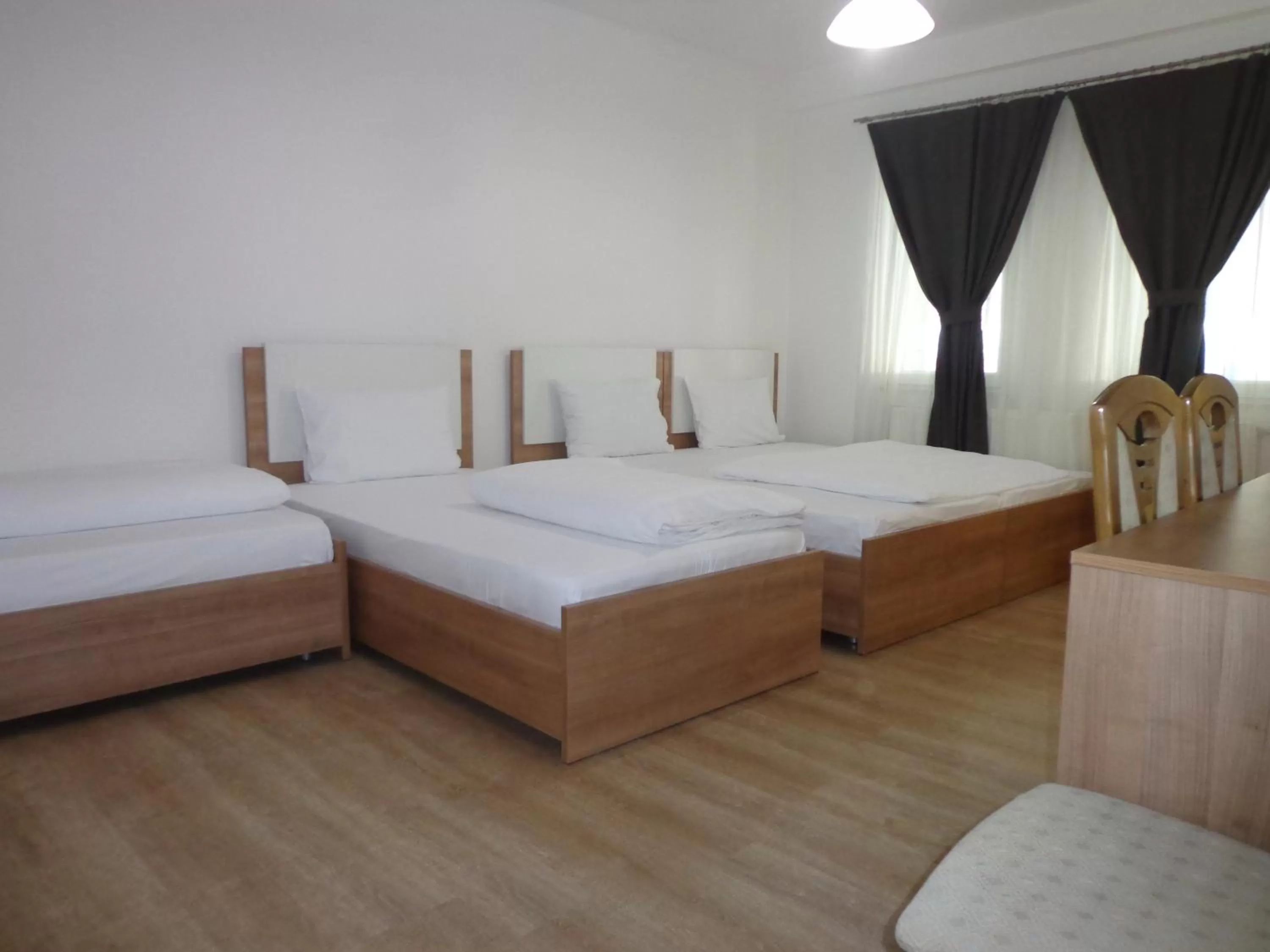 Photo of the whole room, Bed in Hotel Rio