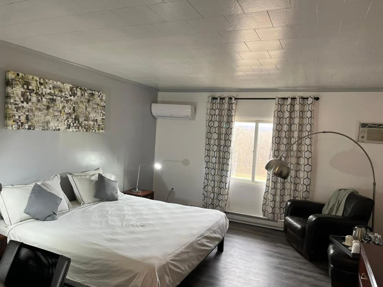 Rainbow Mountain Resort - LGBTQ Friendly