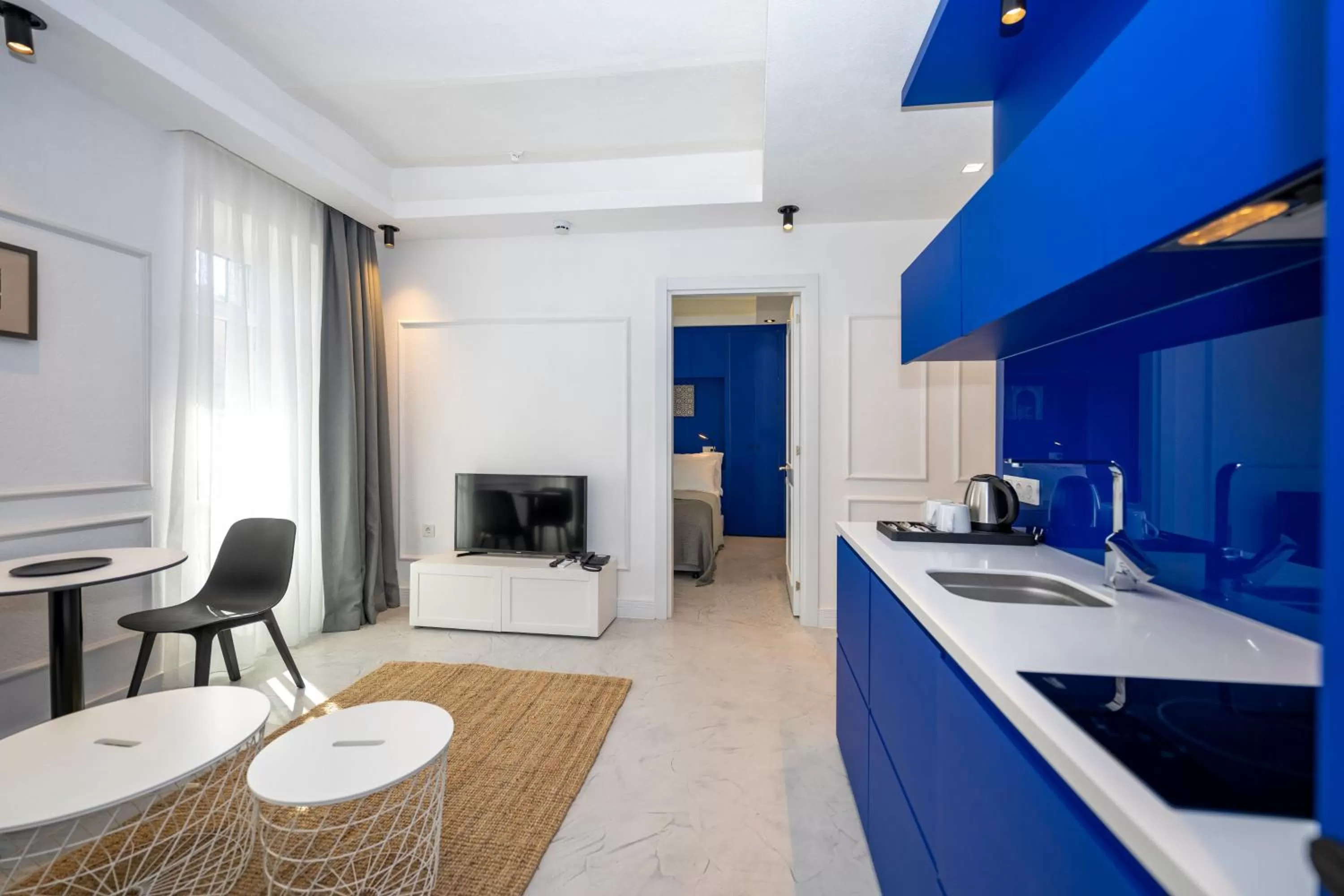 Kitchen or kitchenette in Juno Hotel Taksim