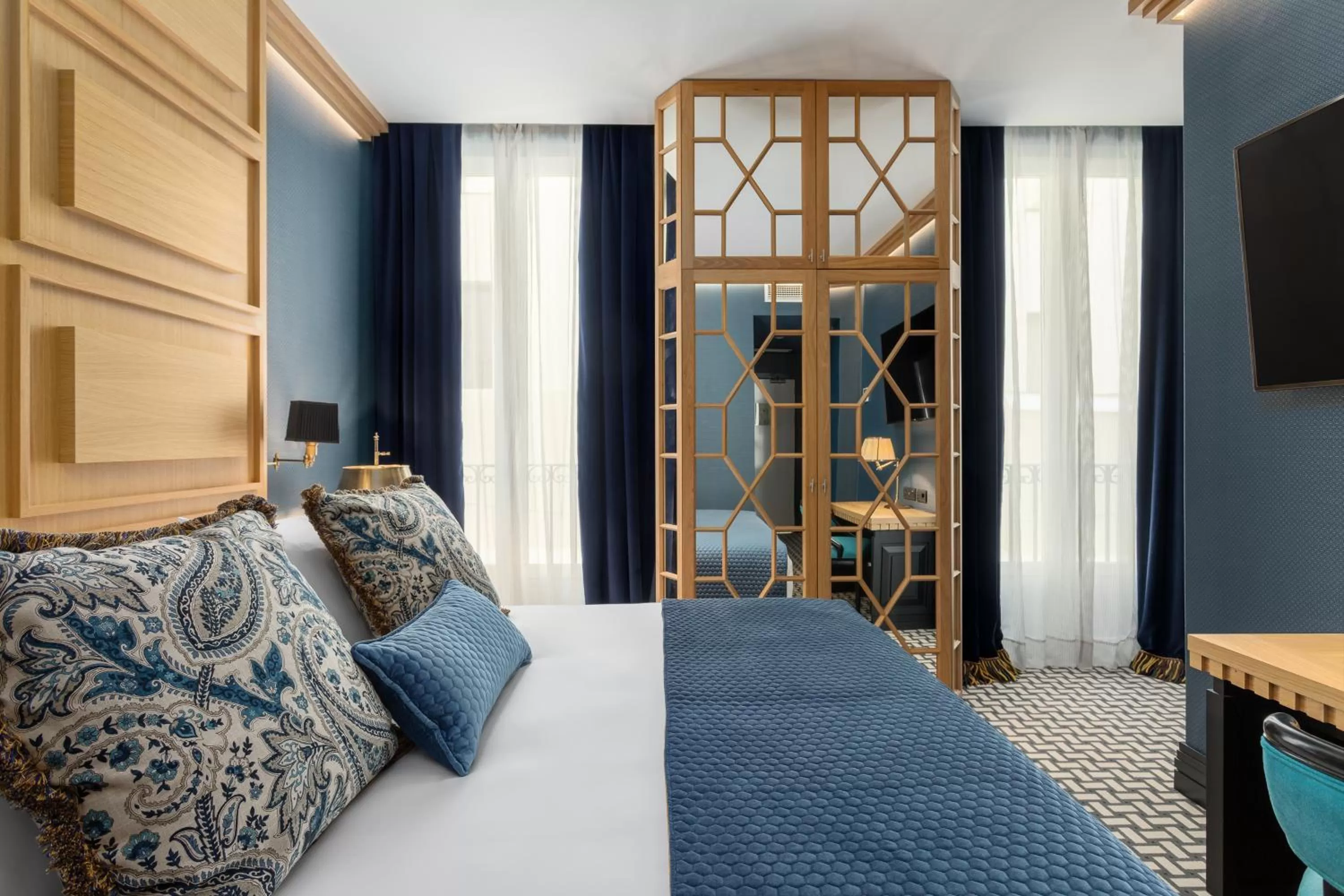 Bed in Room Mate Collection Alba, Madrid