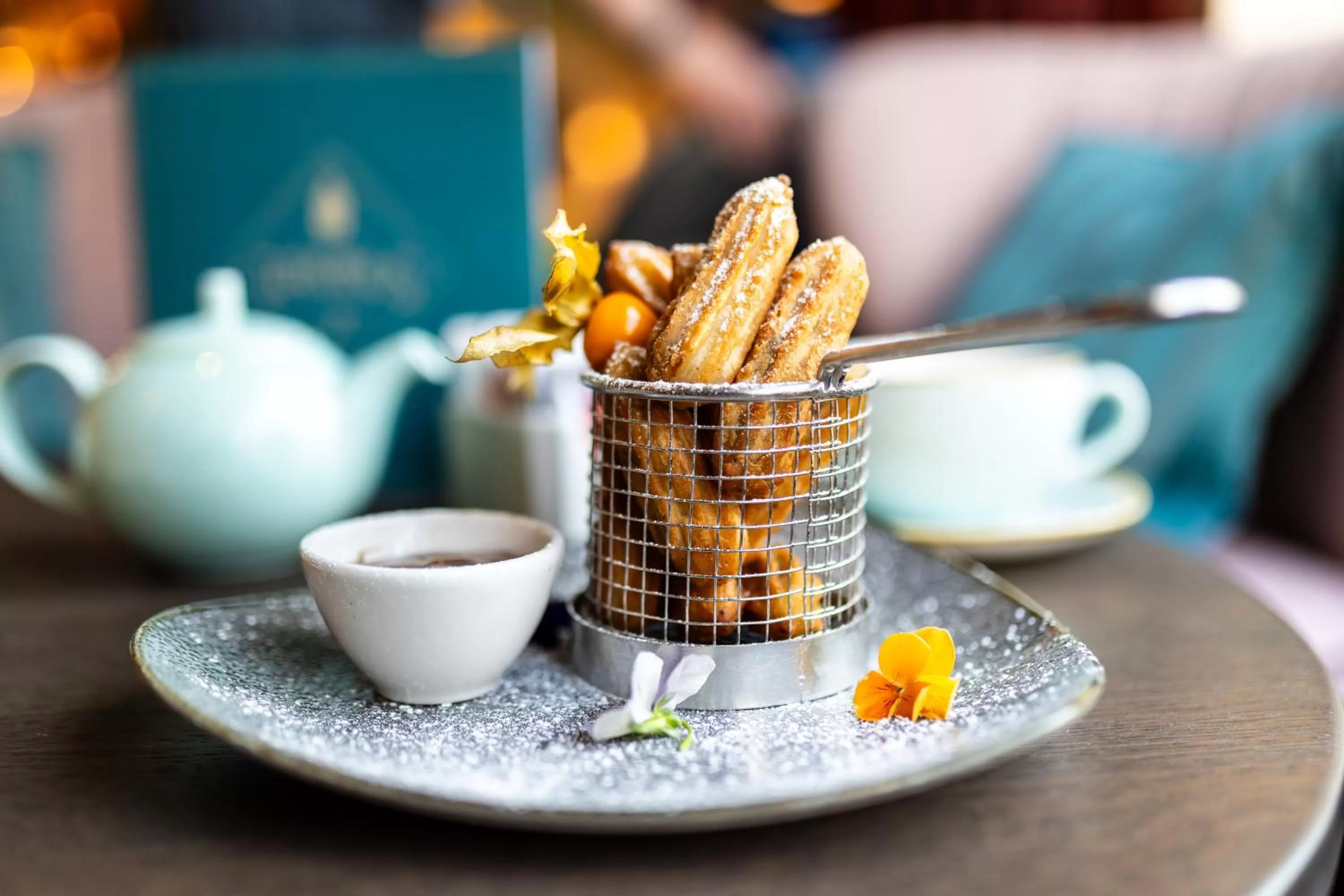 Restaurant/places to eat in DoubleTree by Hilton London Victoria