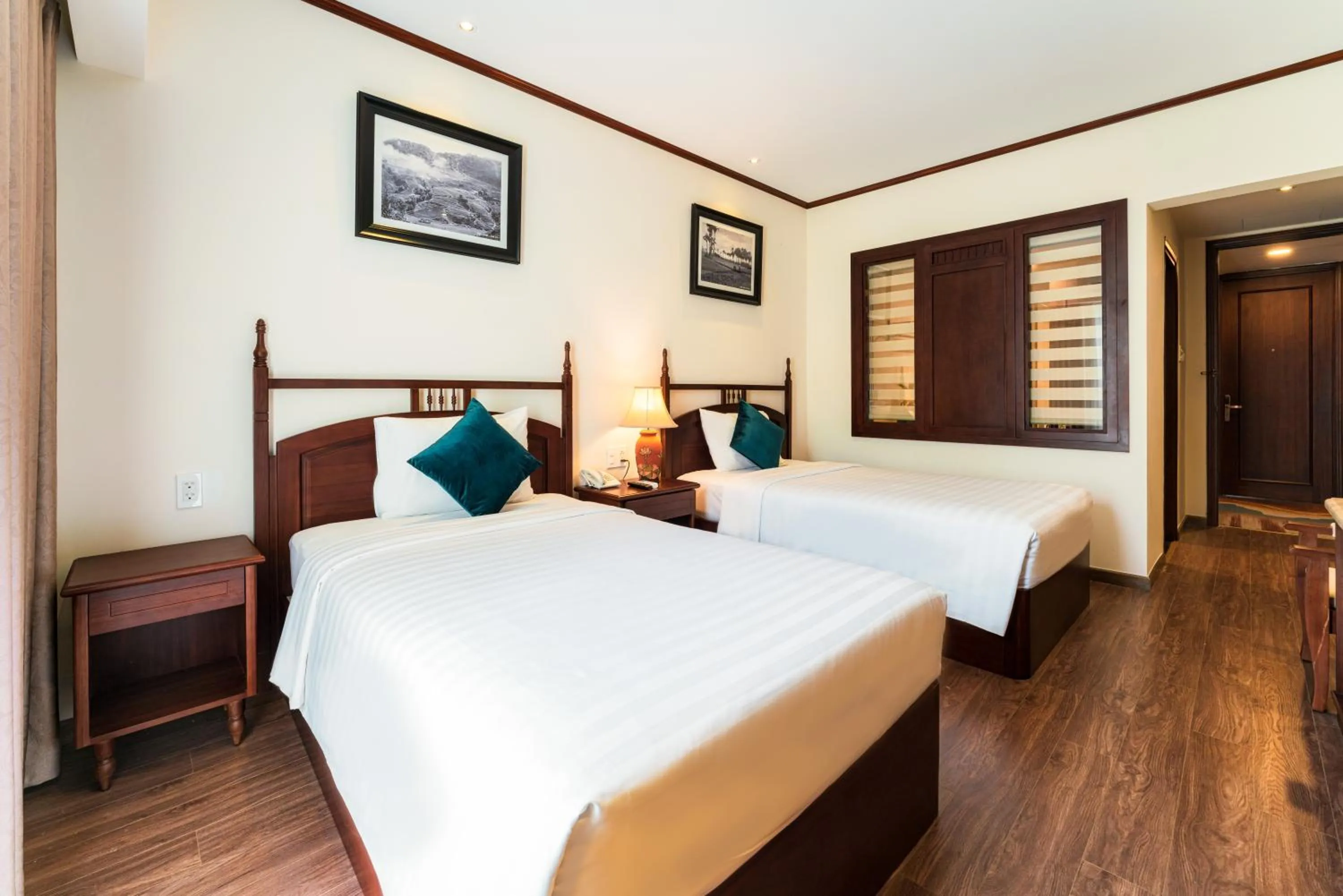 Bedroom, Bed in Tran Vien Dong Hotel