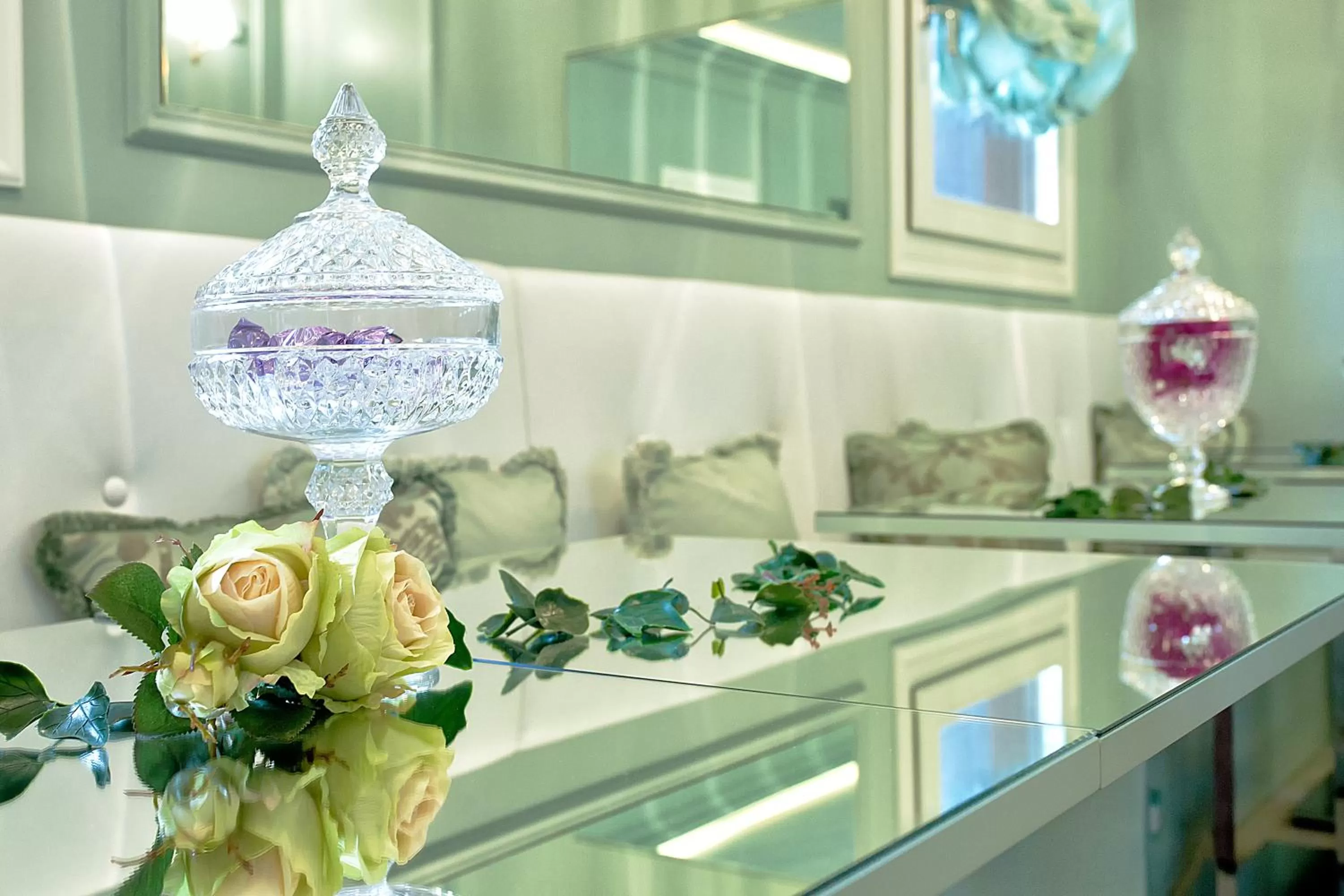 Decorative detail, Food in Aquamare, boutique b&b